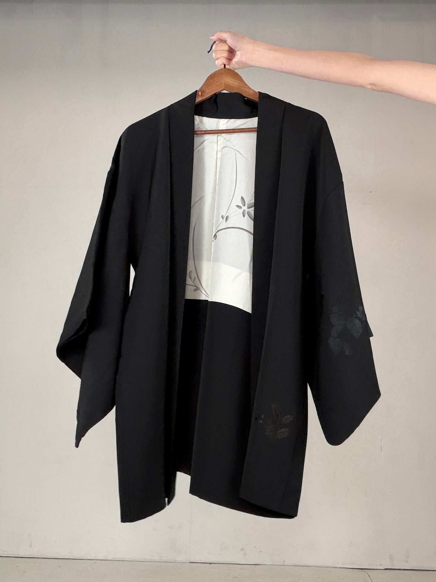 VINTAGE BLACK HAORI  "BLK160"