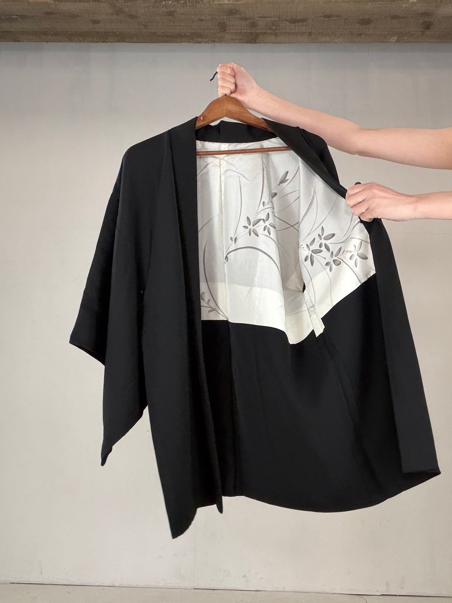 VINTAGE BLACK HAORI  "BLK160"