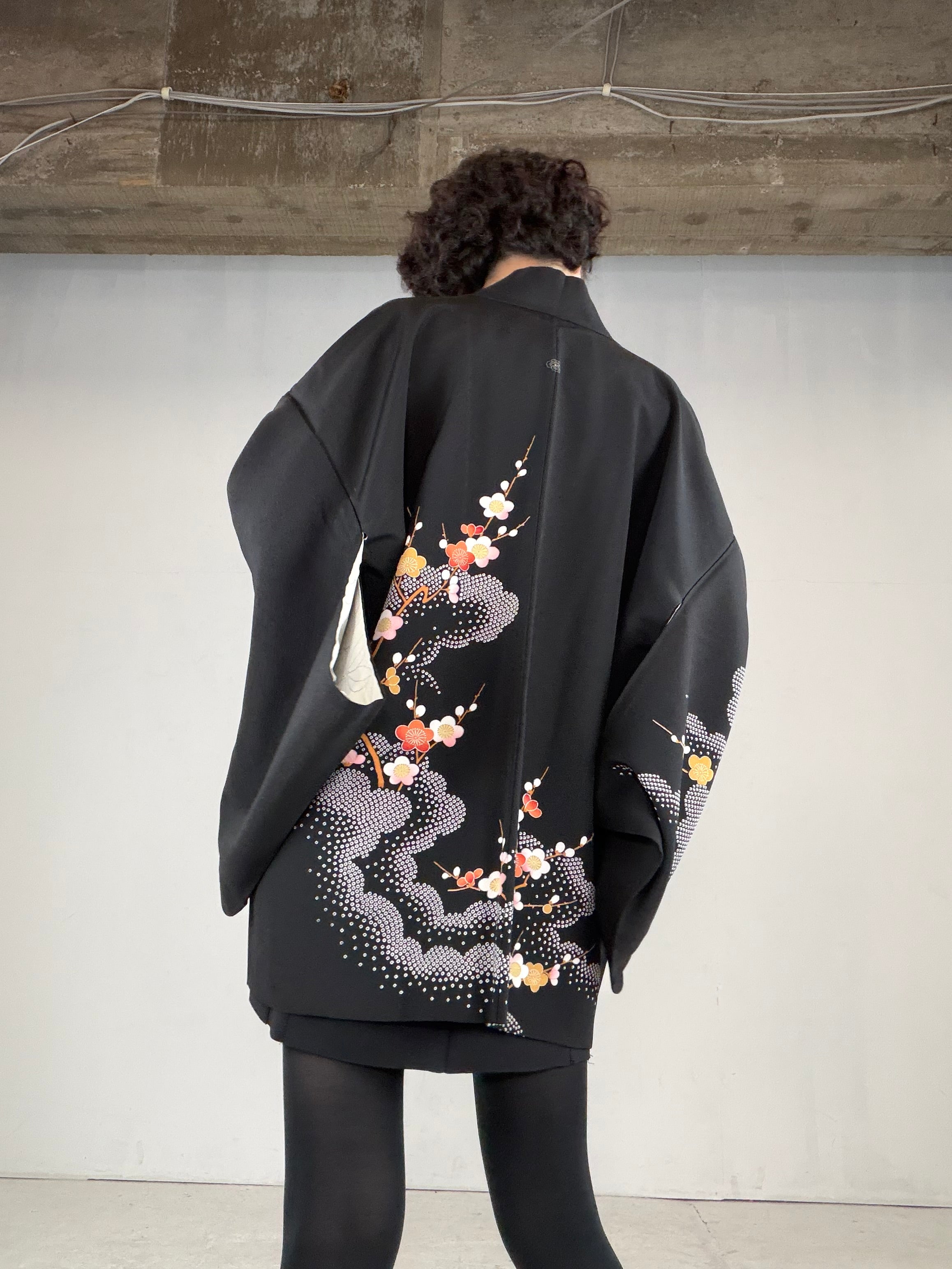 VINTAGE BLACK HAORI 