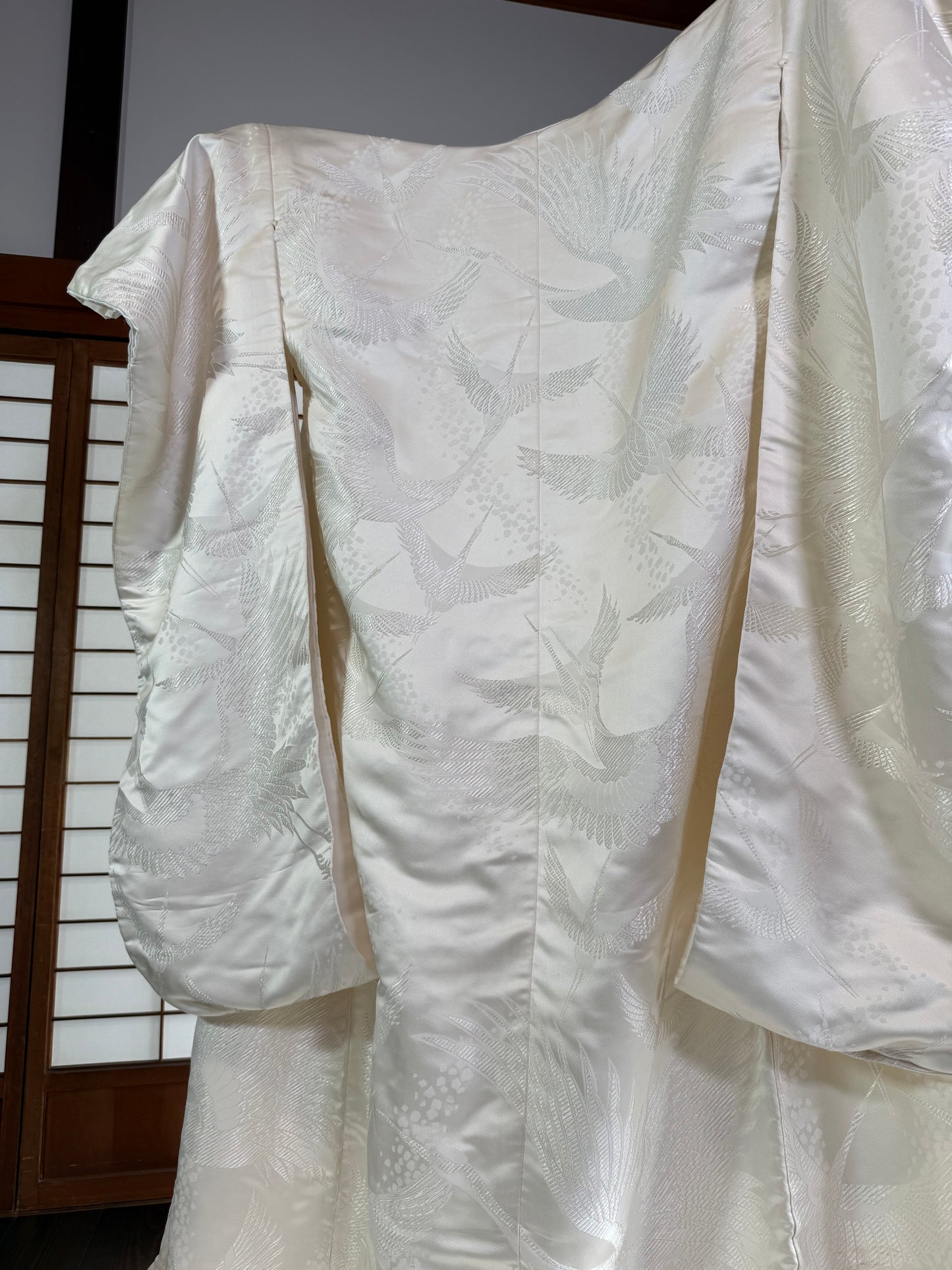 VINTAGE SHIROMUKU "tsuru 001" *damage