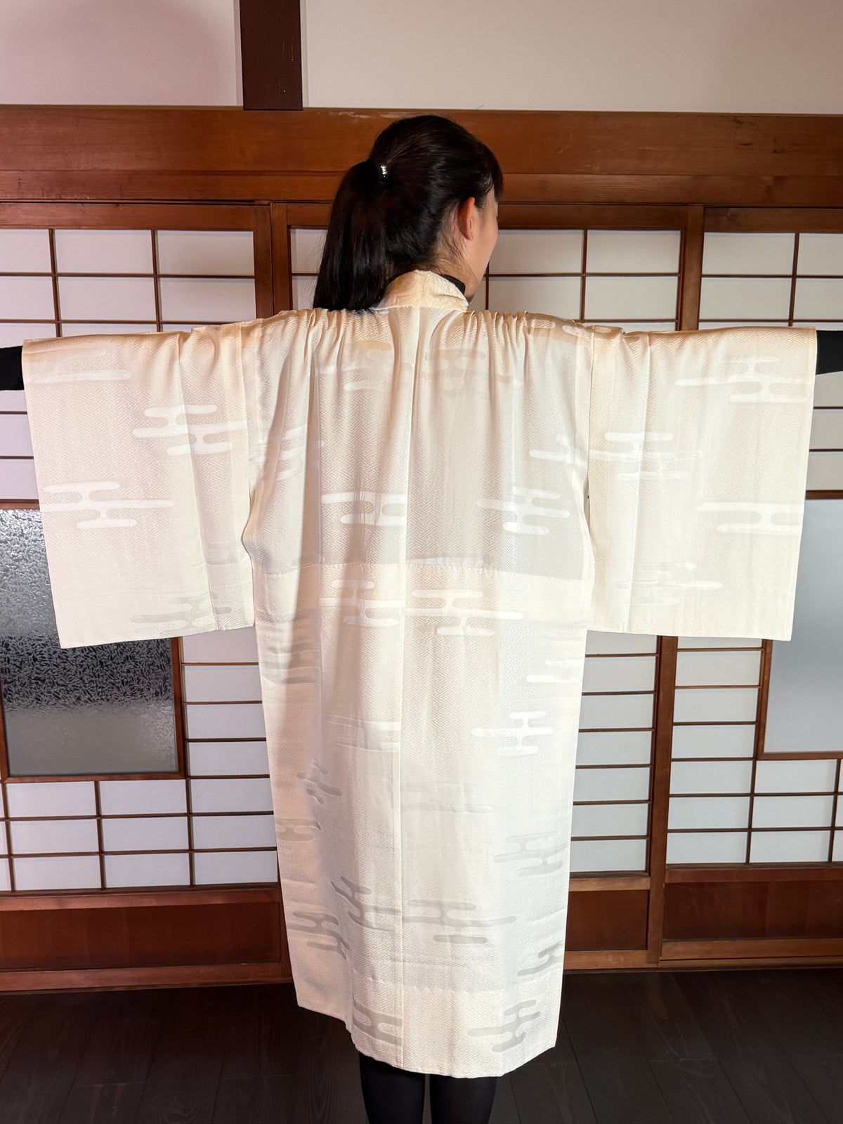 VINTAGE NAGAJYUBAN "sayagata, egasumi, JUG023"