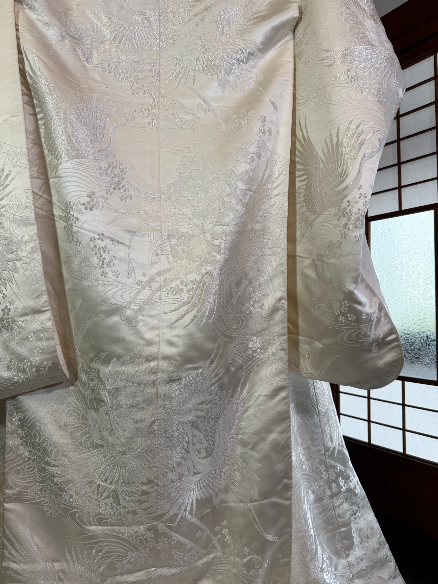 VINTAGE SHIROMUKU "tsuru 003 botan"