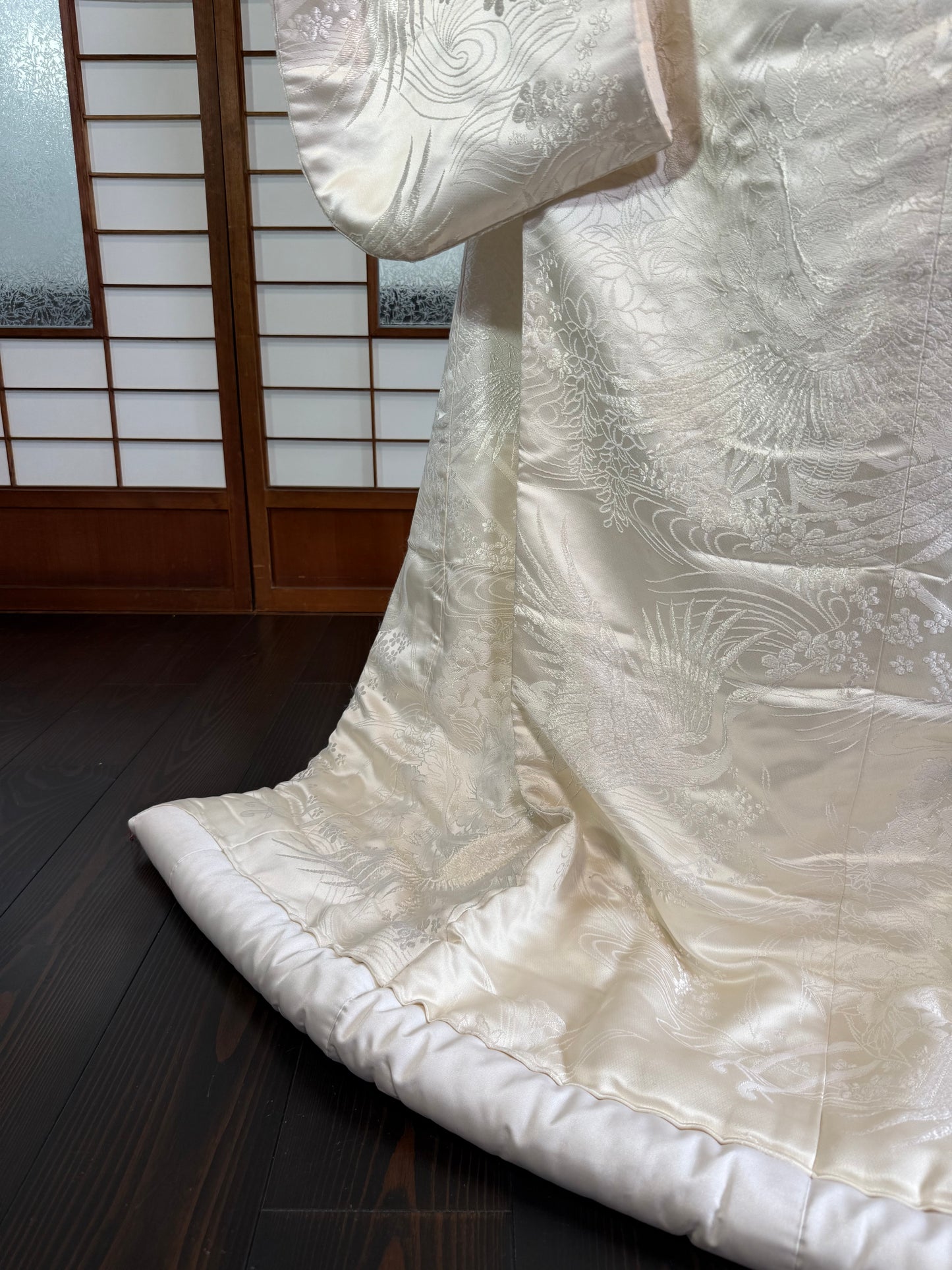 VINTAGE SHIROMUKU "tsuru 003 botan"