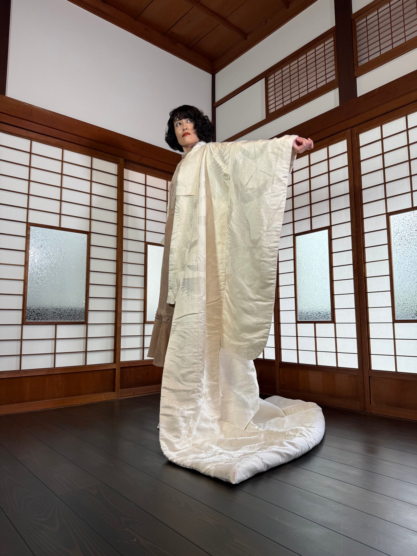 VINTAGE SHIROMUKU "tsuru 001" *damage