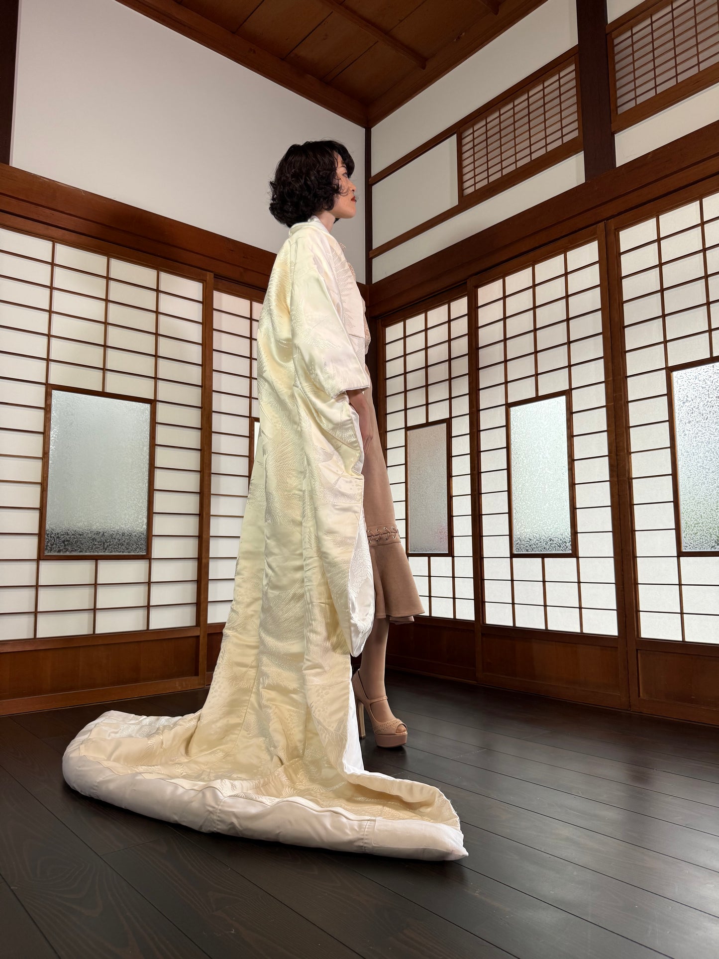 VINTAGE SHIROMUKU "tsuru 001" *damage