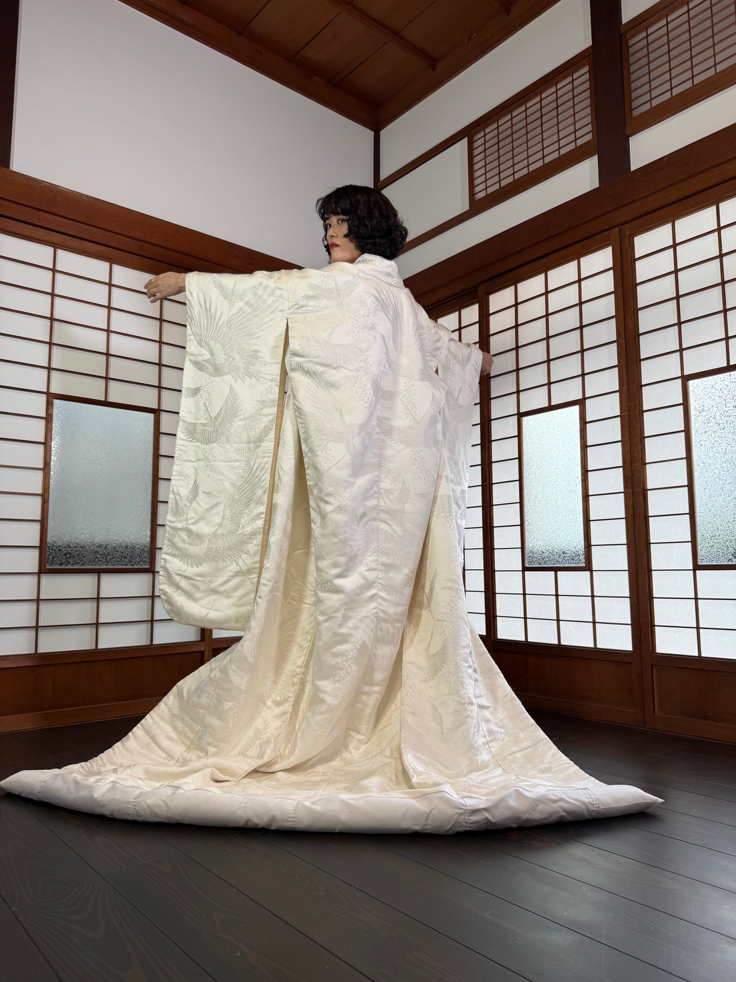 VINTAGE SHIROMUKU "tsuru 001" *damage