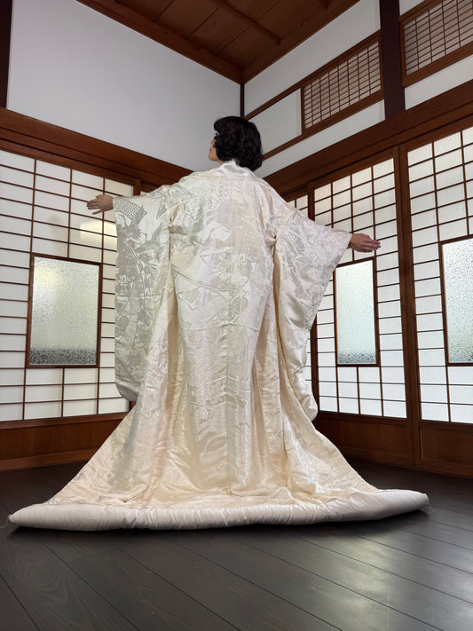 VINTAGE SHIROMUKU "kissho monyo"