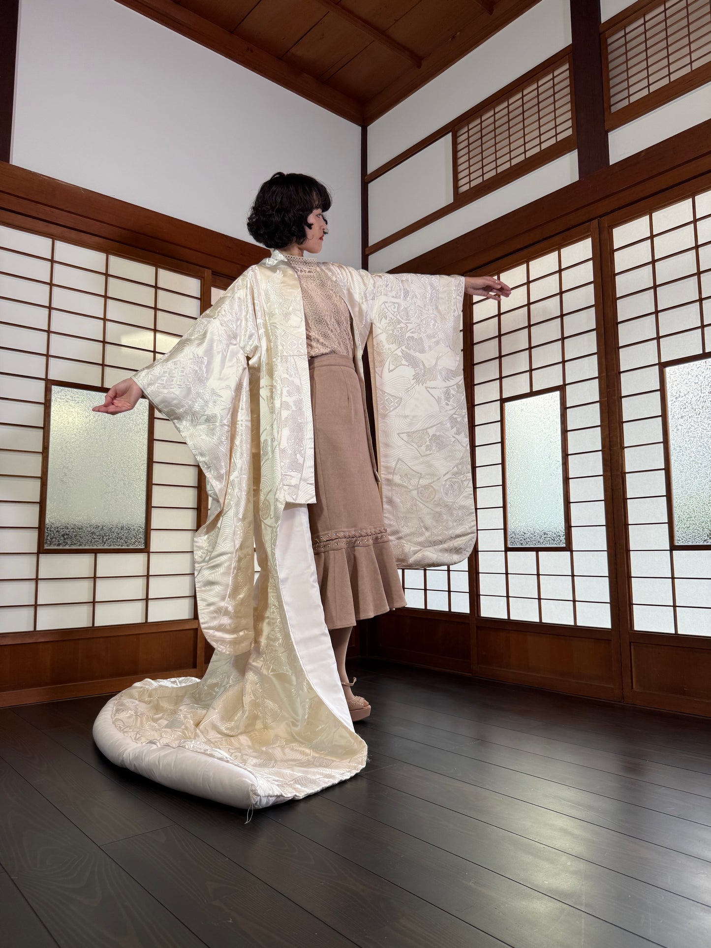 VINTAGE SHIROMUKU "kissho monyo"