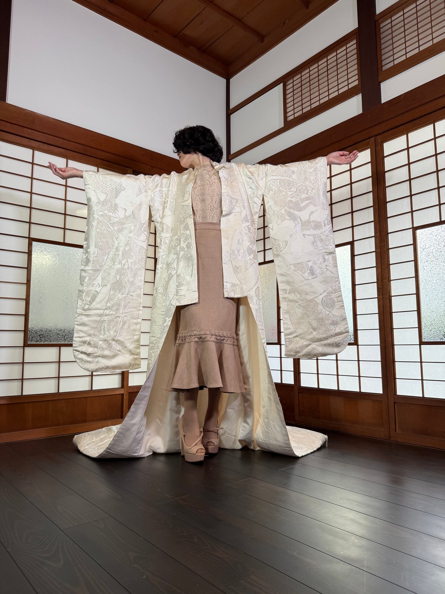 VINTAGE SHIROMUKU "kissho monyo"