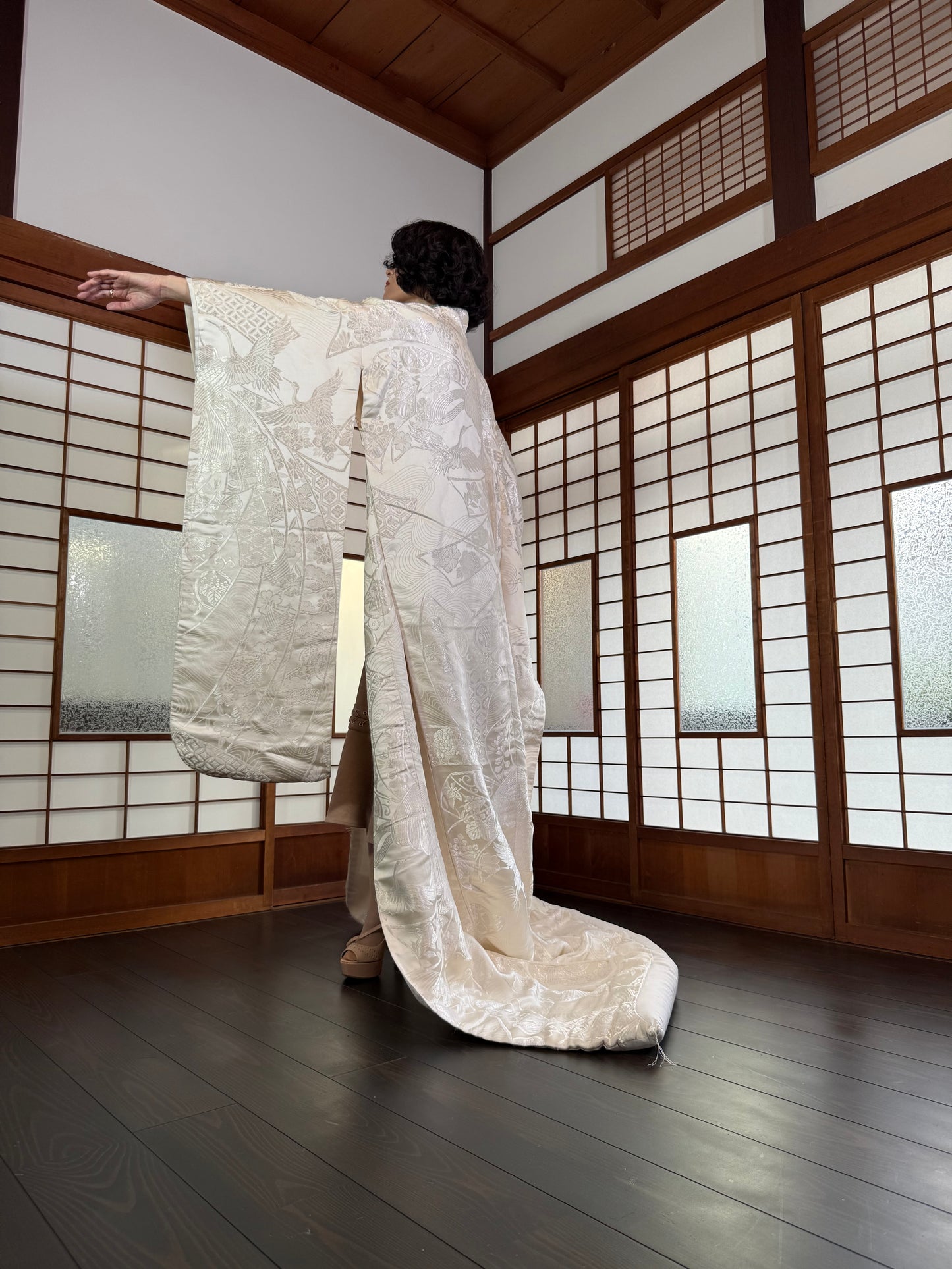 VINTAGE SHIROMUKU "kissho monyo"