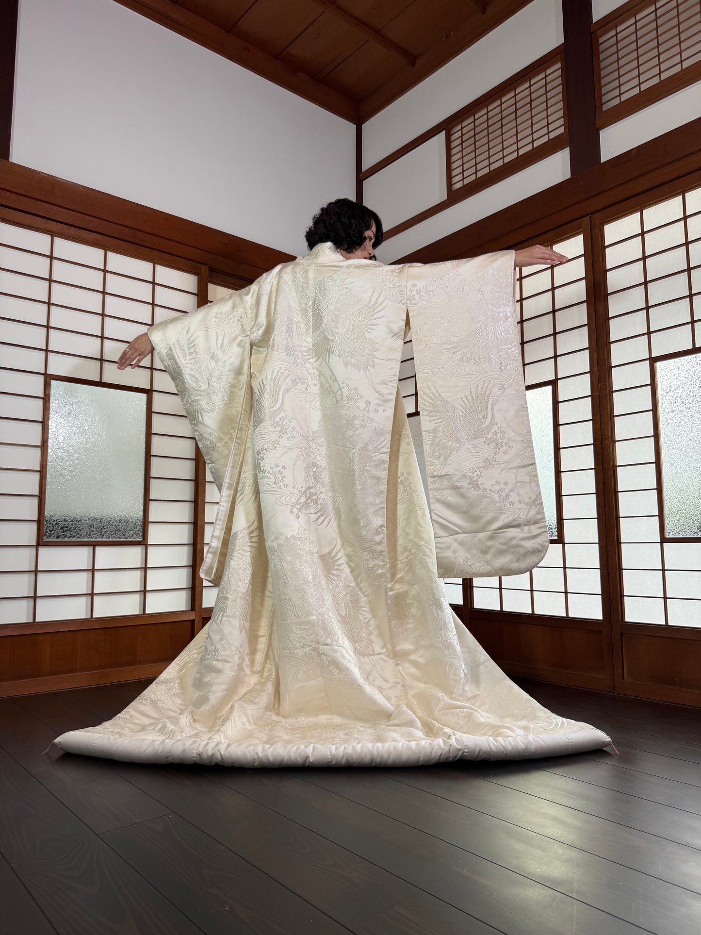 VINTAGE SHIROMUKU "tsuru 003 botan"