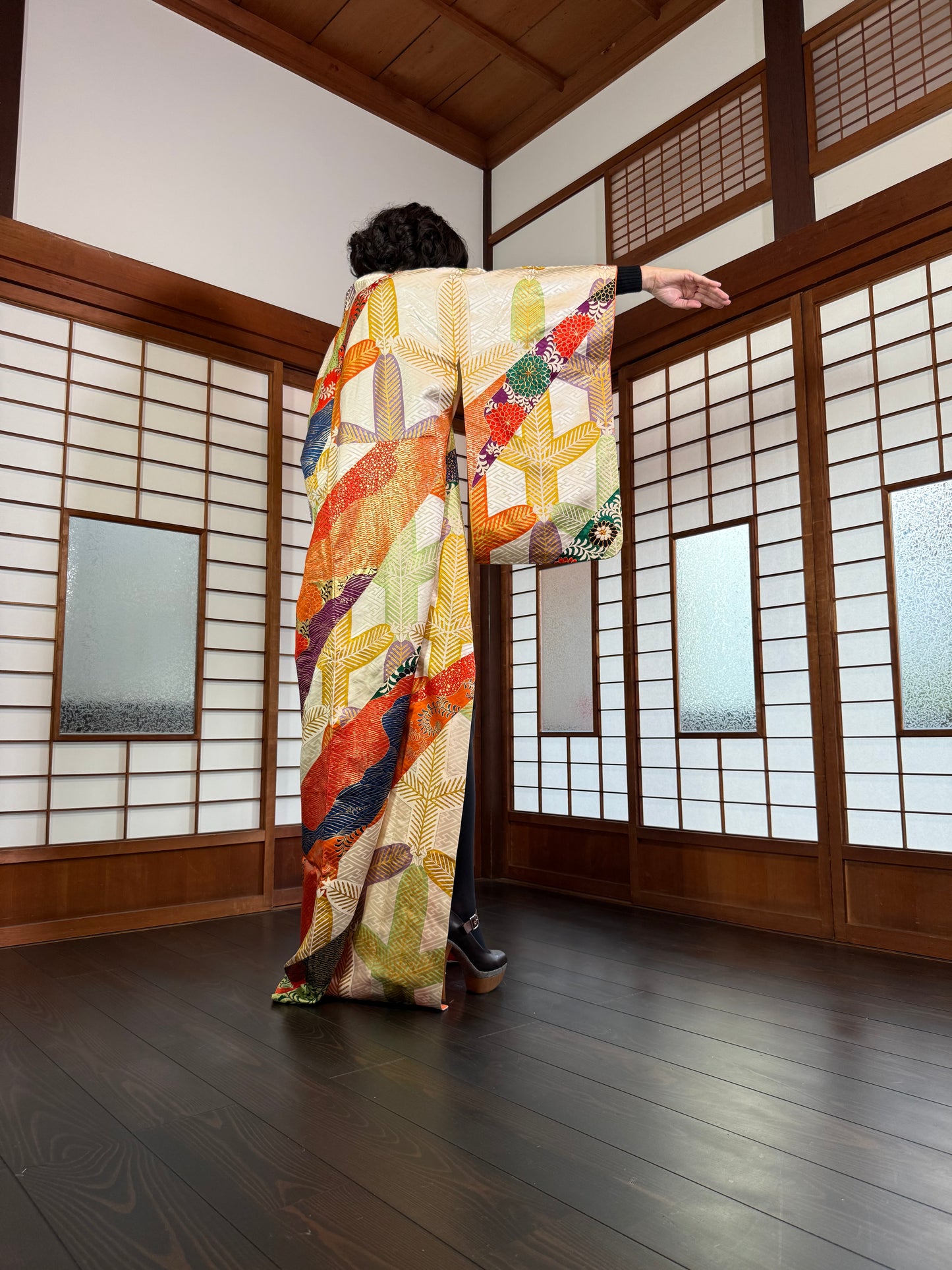 Redefining the Vintage Furisode(Tomesode) Collection "Gold" *damage