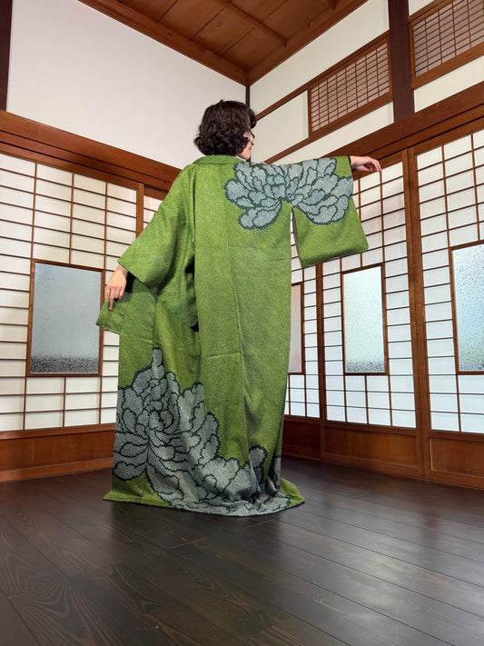 Redefining the Vintage Tomesode Collection "shibori, green"