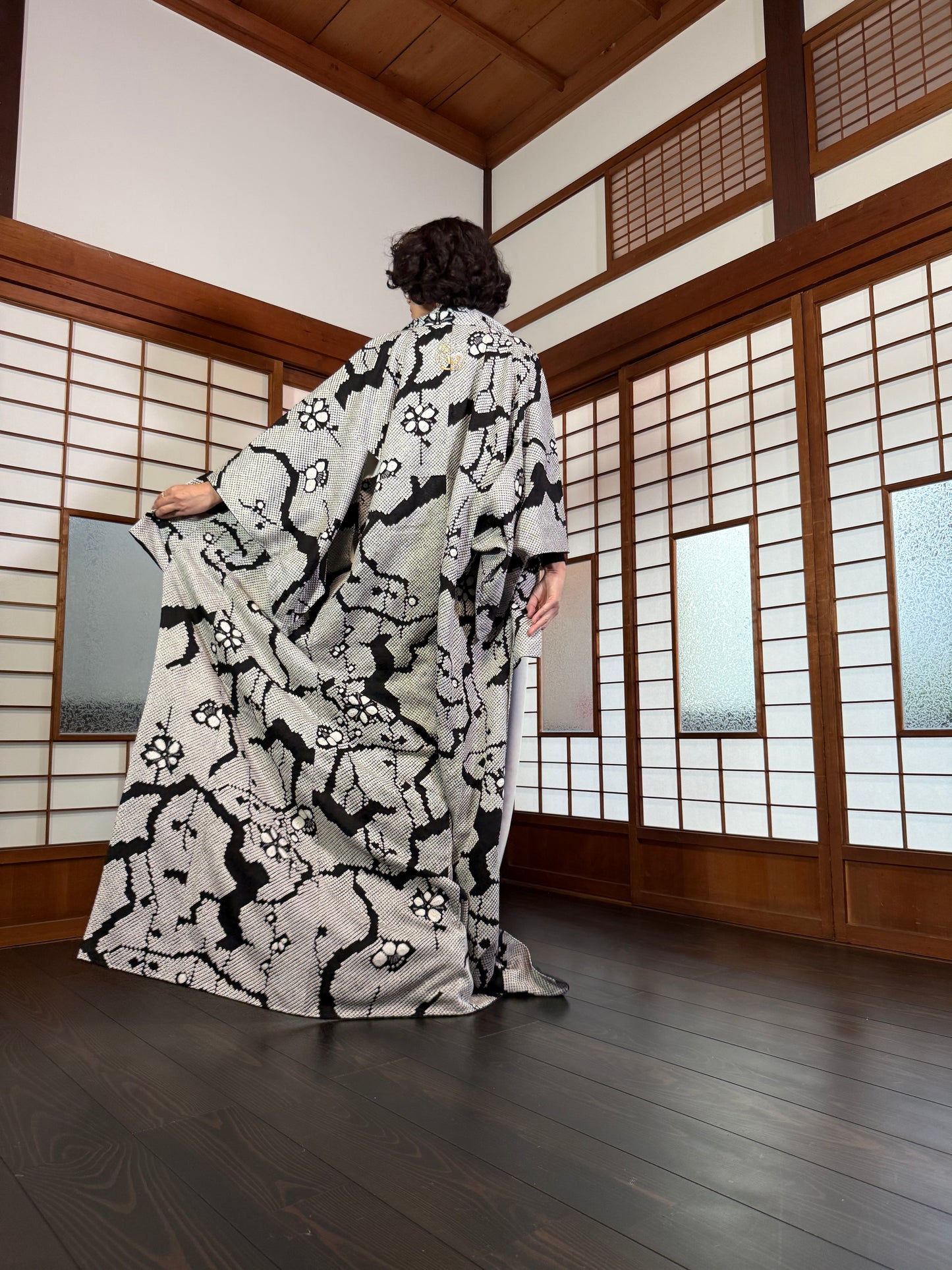 Redefining the Vintage Komon Collection "shibori, black, gold-kamon"