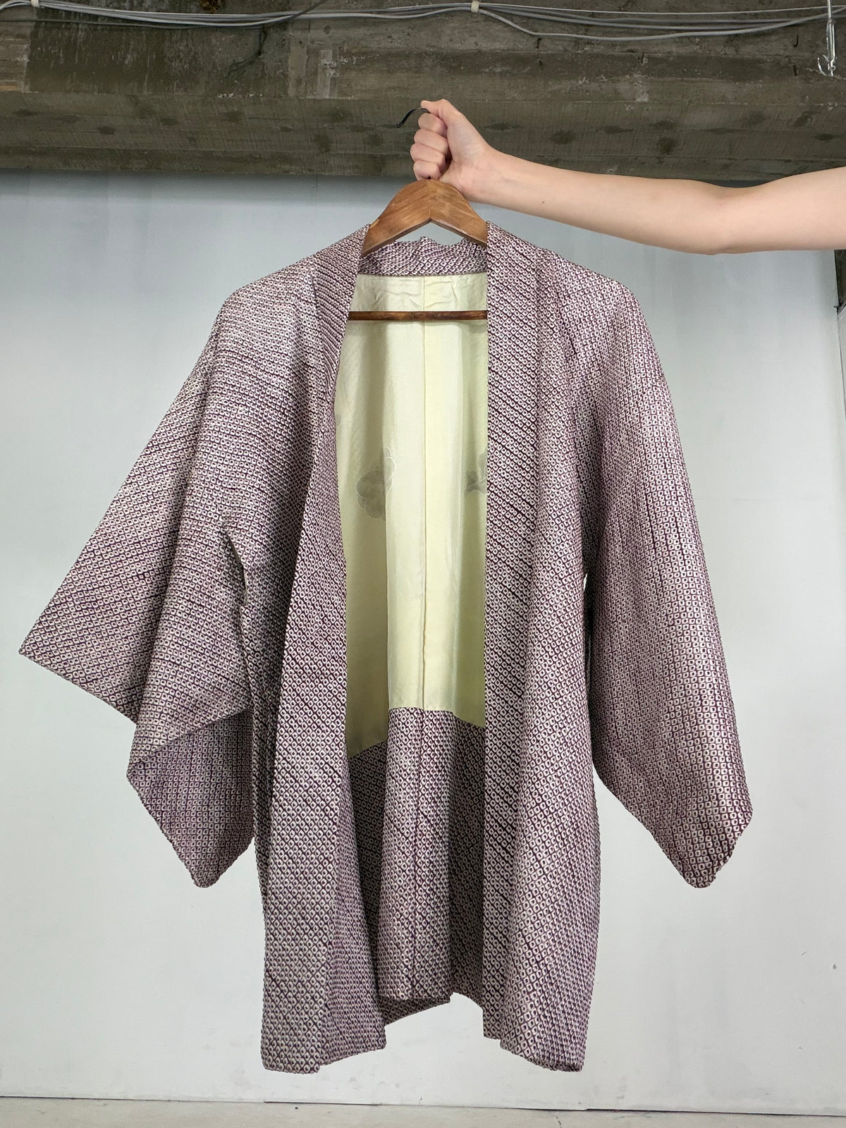 VINTAGE SHIBORI HAORI  "murasaki, SIB141"