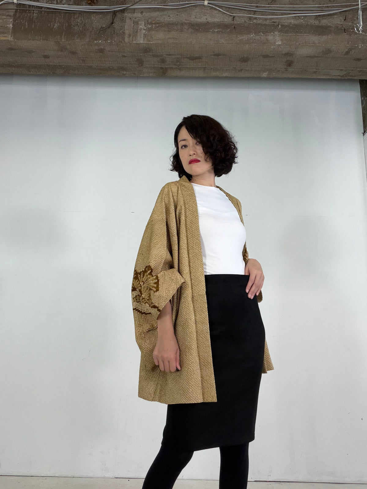VINTAGE SHIBORI HAORI  "matsu, SIB140" *damage