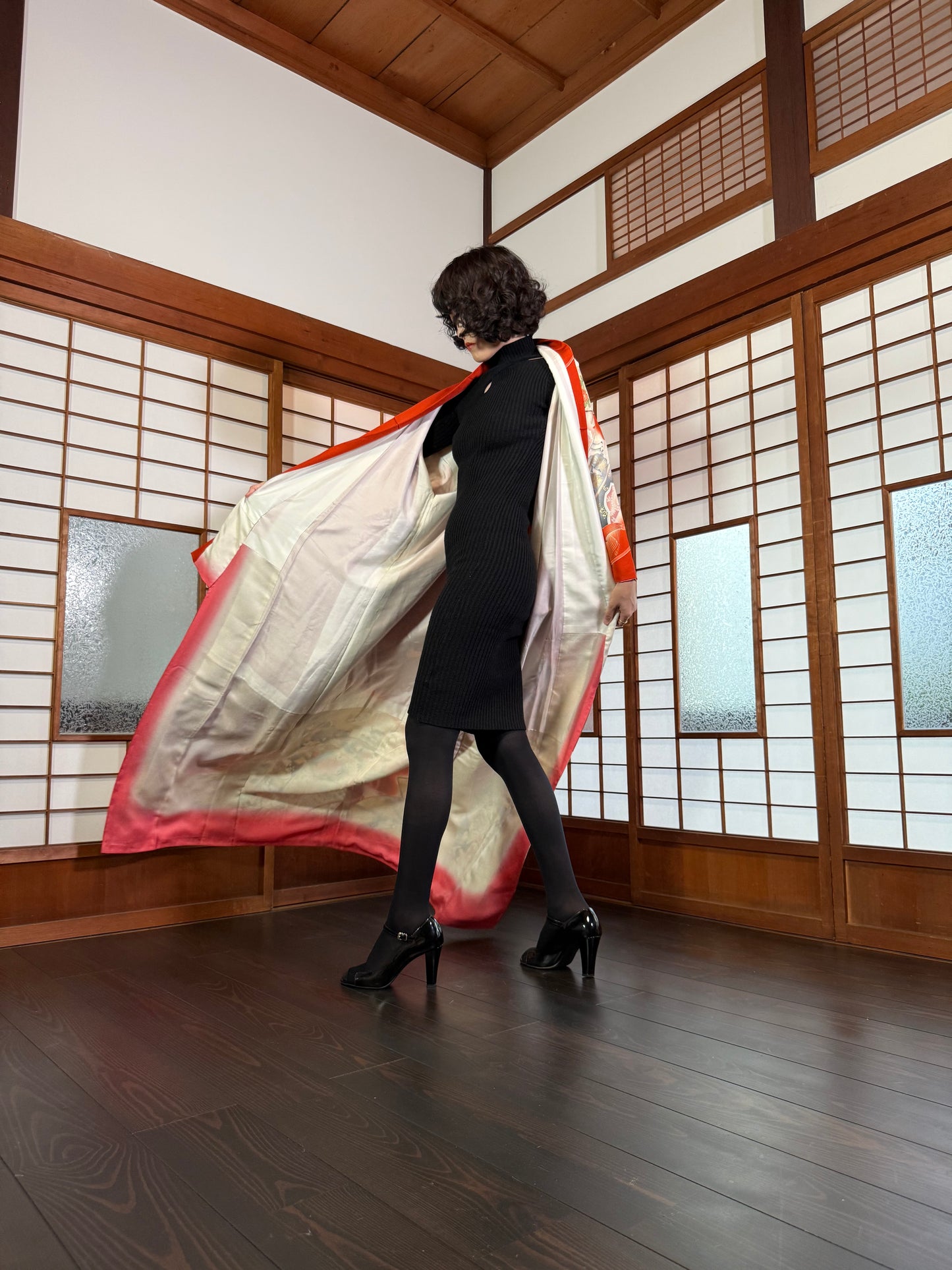 Redefining the Vintage Furisode Collection "shu, ougi" :damage