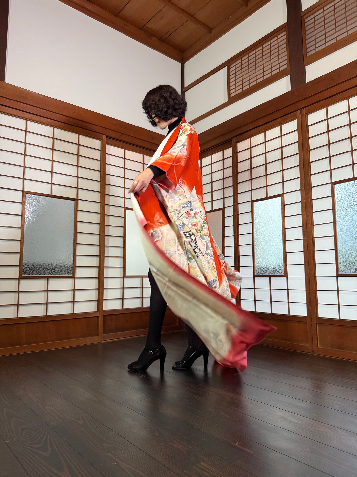 Redefining the Vintage Furisode Collection "shu, ougi" :damage