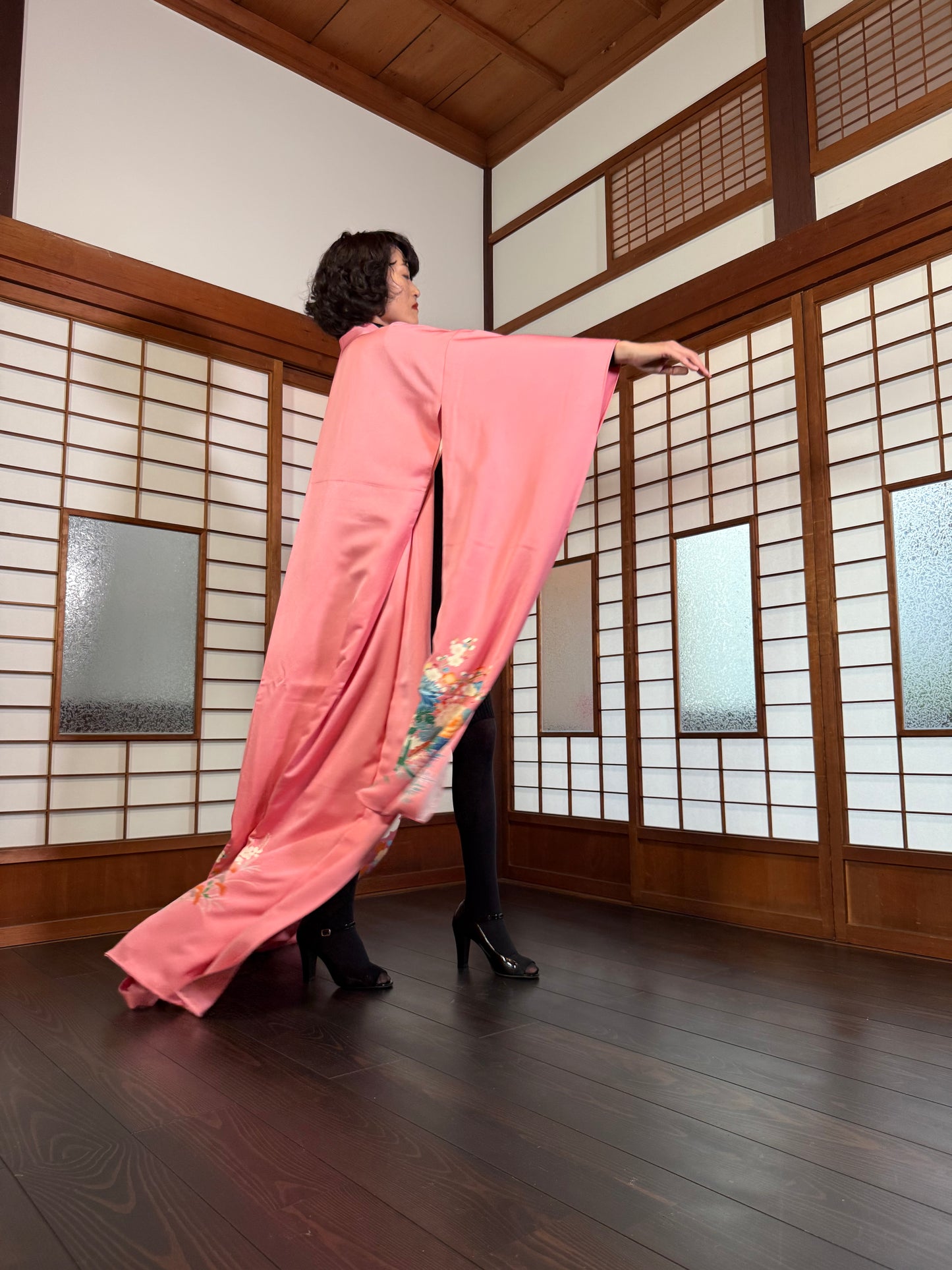 Redefining the Vintage Furisode Collection "pink"