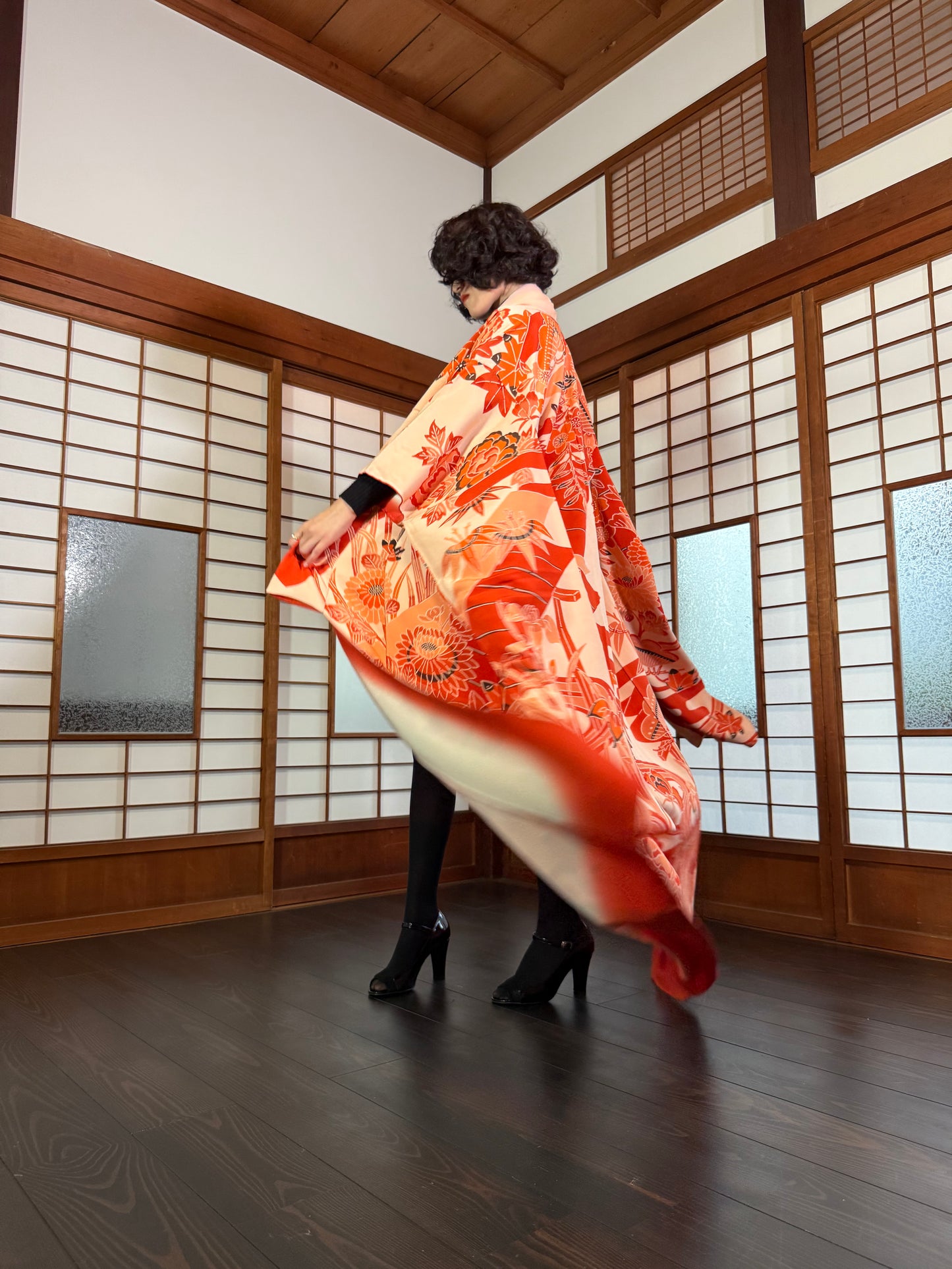 Redefining the Vintage Furisode Collection "benigata"