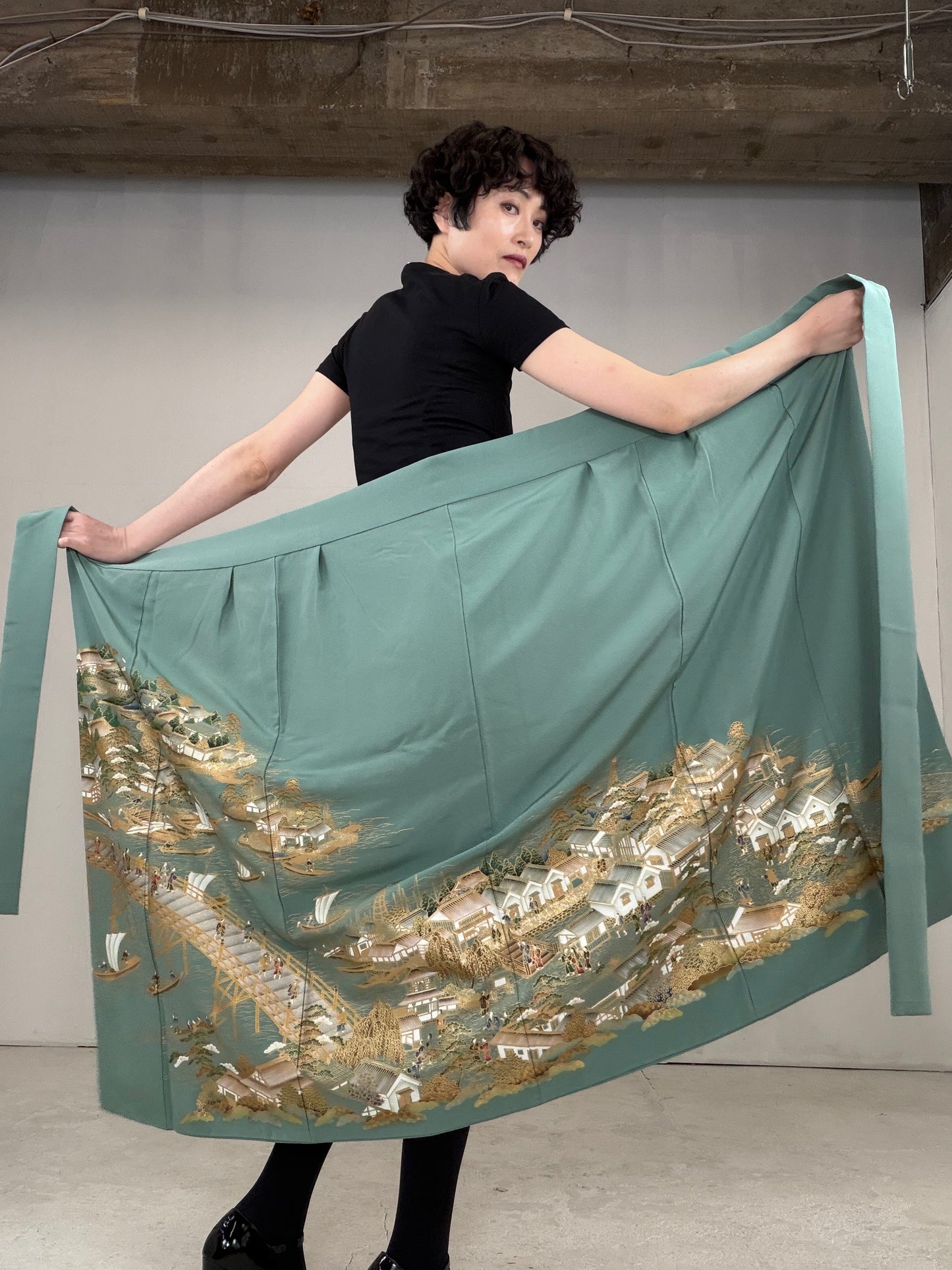 IROTOME SKIRT UPCYCLED FROM JAPANESE KIMONO "IRO129"