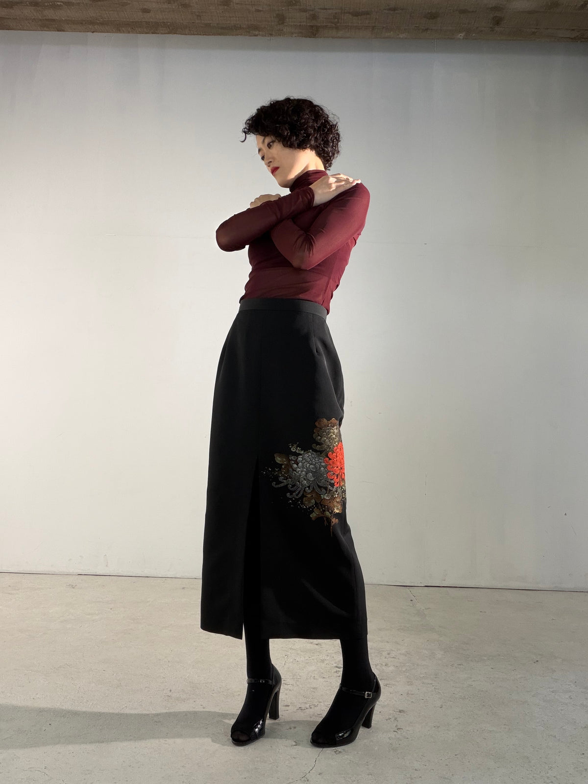 Kimono Skirt "SAI005" — Upcycled from Japanese Kimono Black Haori