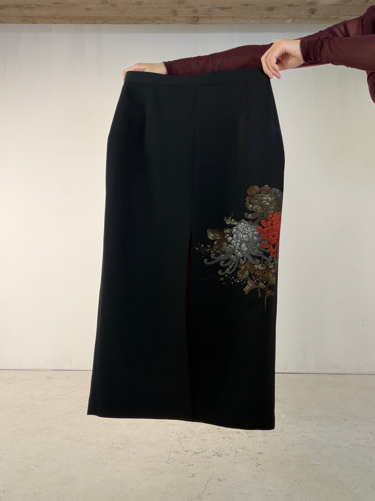 Kimono Skirt "SAI005" — Upcycled from Japanese Kimono Black Haori