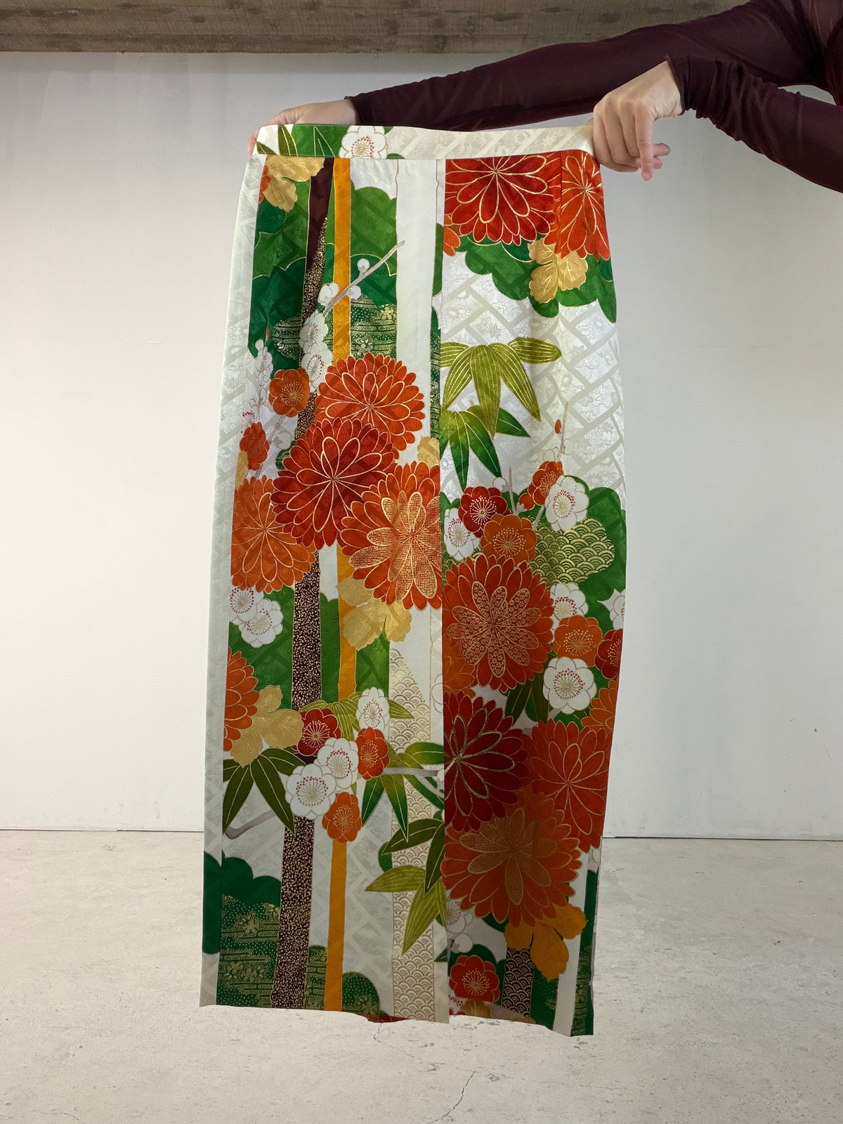Kimono Skirt "SAI001" — Upcycled from Japanese Kimono Furisode