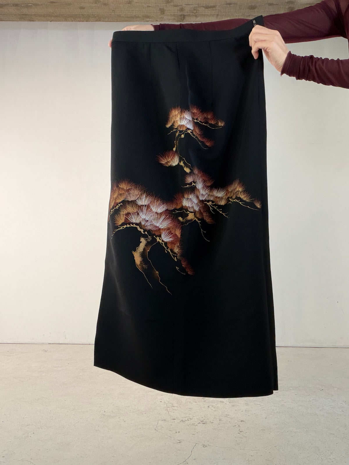 Kimono Skirt "SAI004" — Upcycled from Japanese Kimono Black Haori