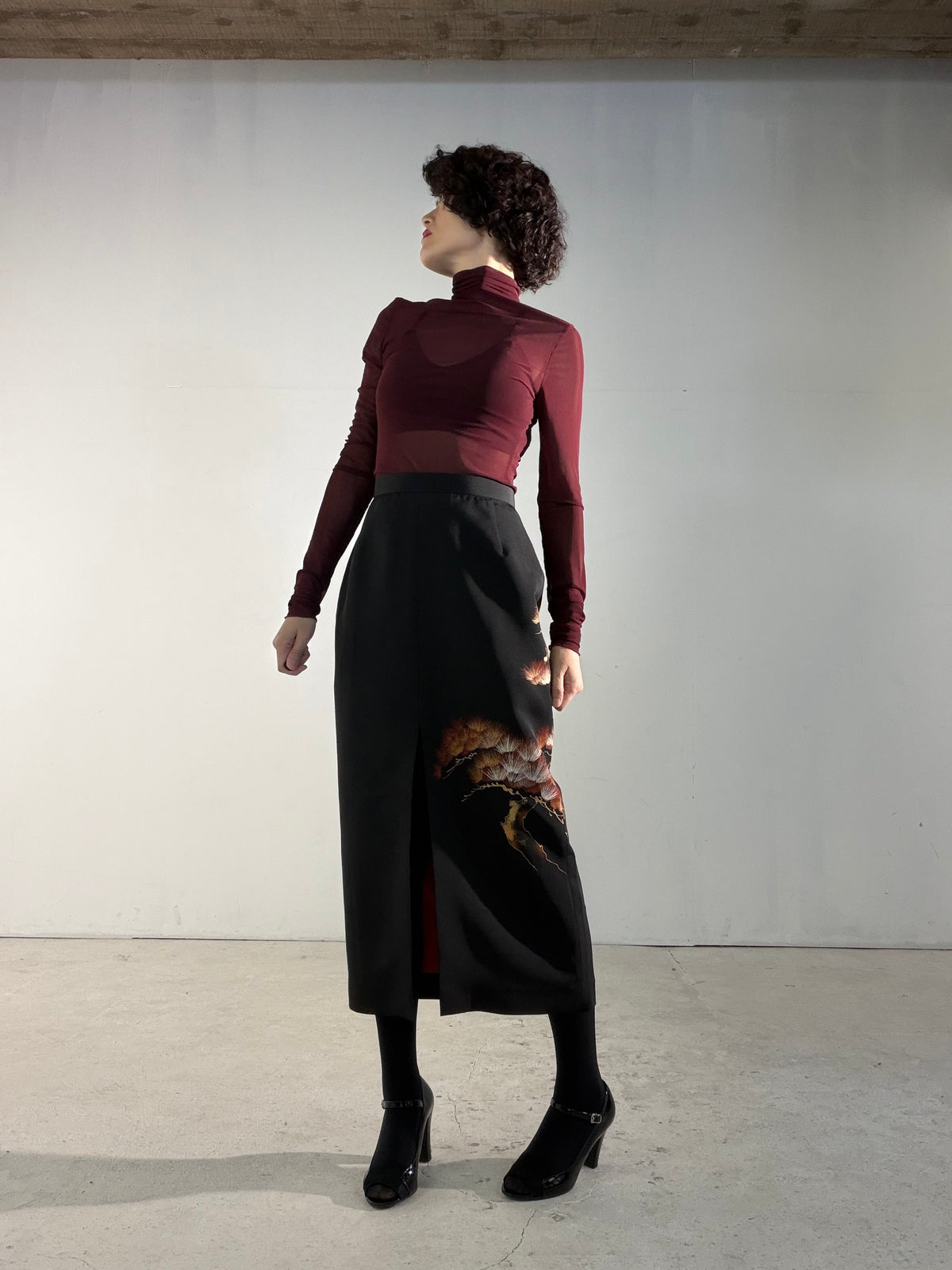 Kimono Skirt "SAI004" — Upcycled from Japanese Kimono Black Haori