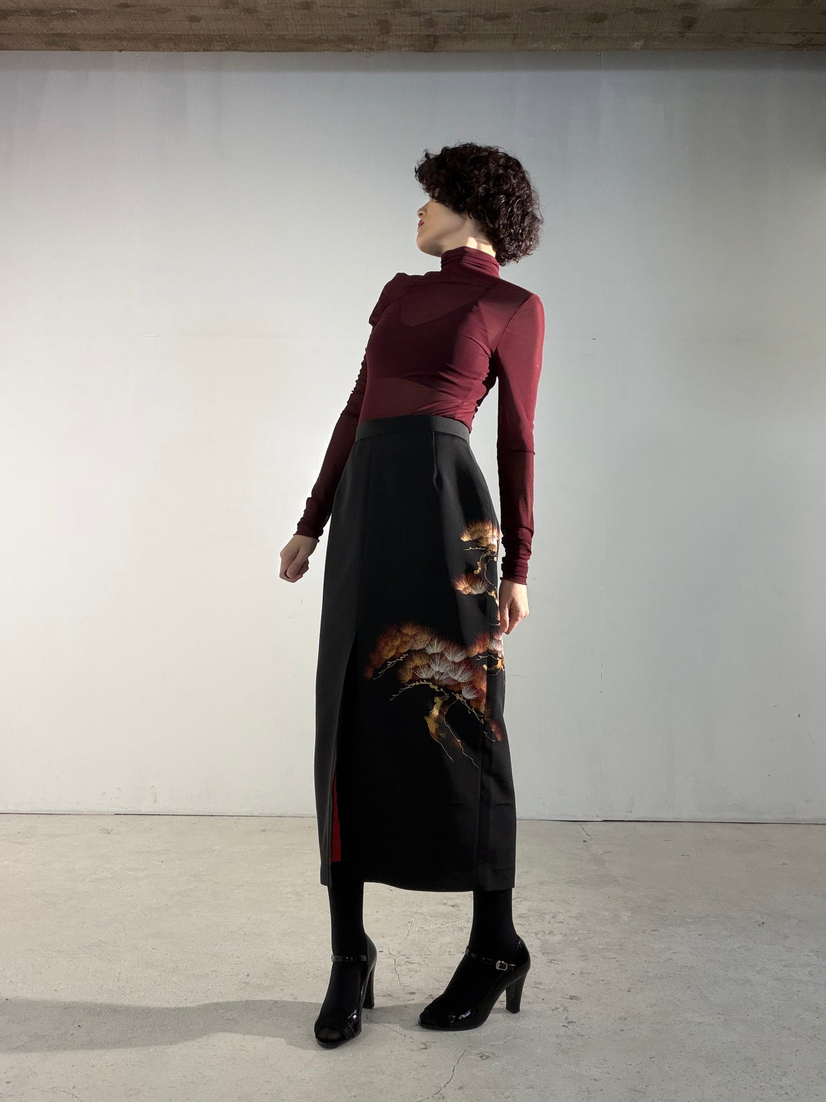 Kimono Skirt "SAI004" — Upcycled from Japanese Kimono Black Haori