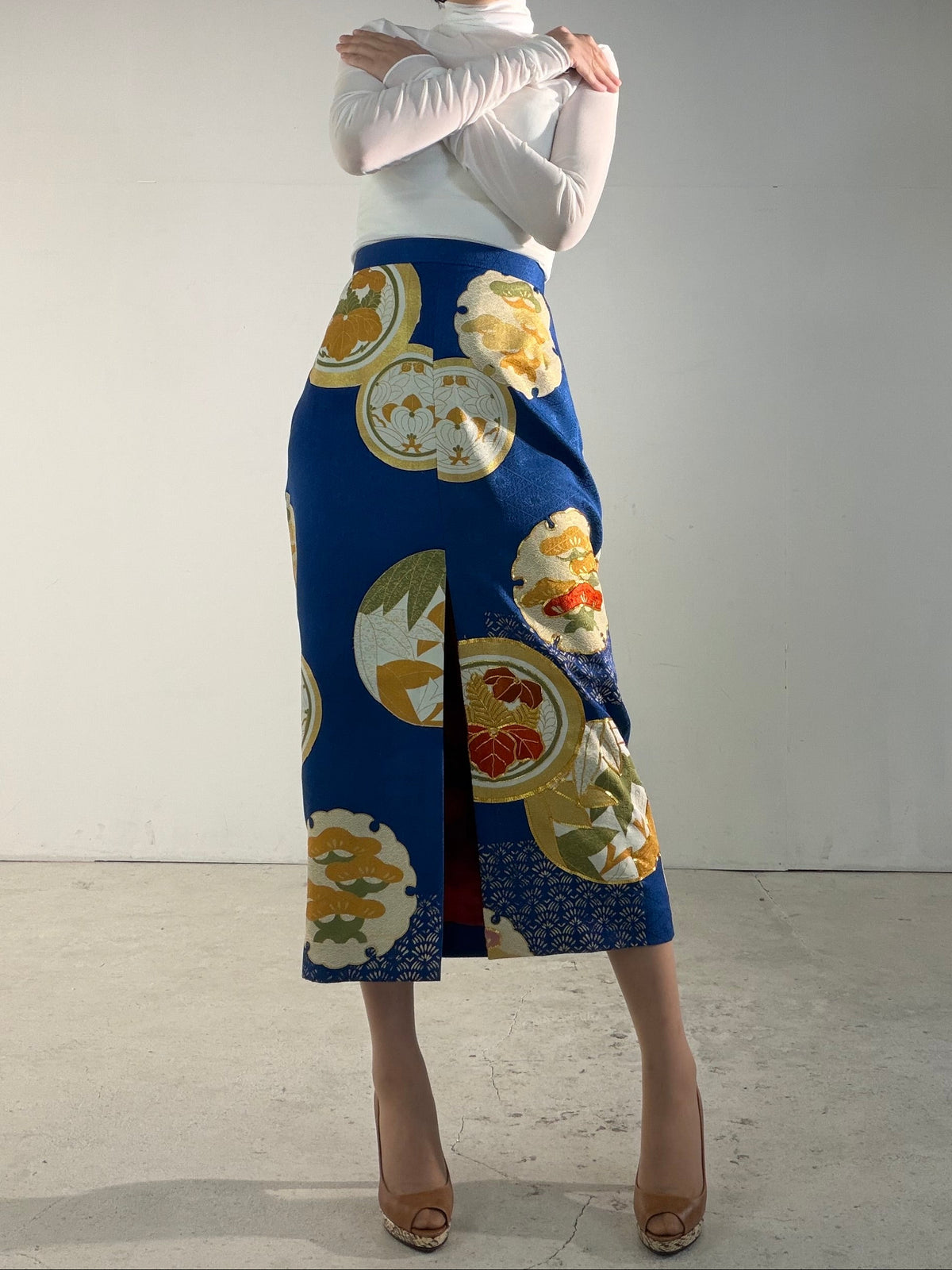 Kimono Skirt "SAI002" — Upcycled from Japanese Kimono Furisode