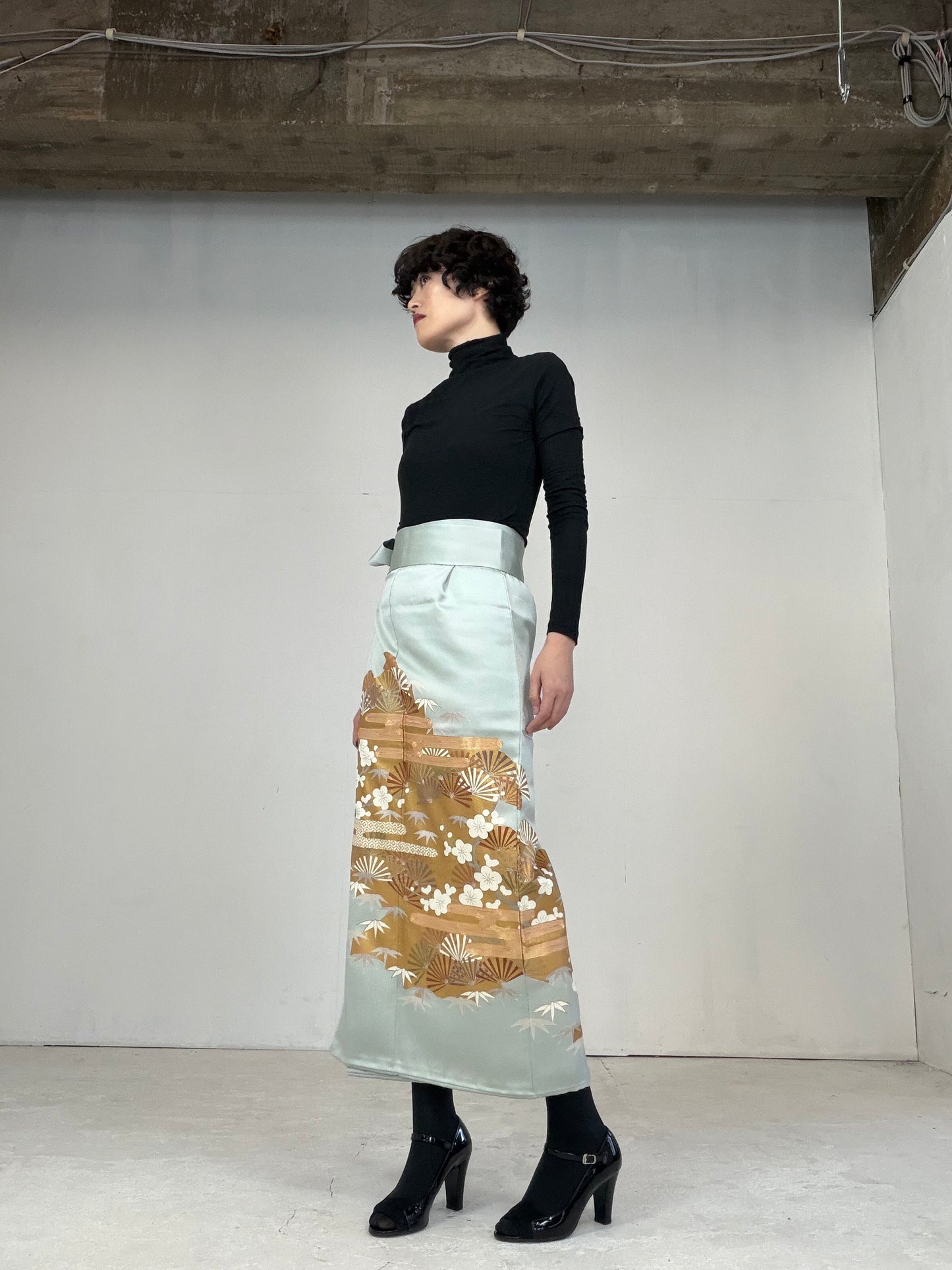 IROTOME SKIRT UPCYCLED FROM JAPANESE KIMONO "110"