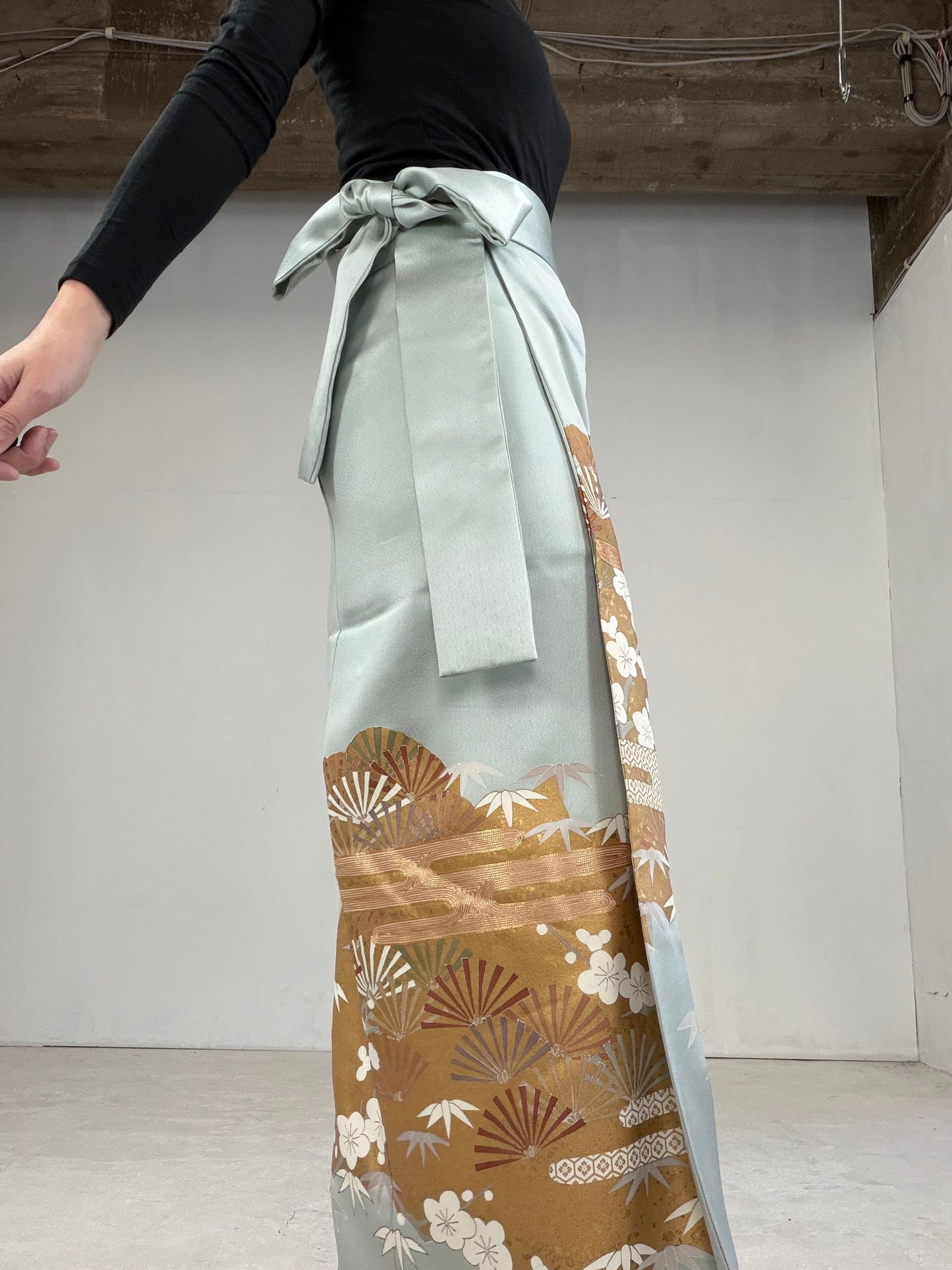 IROTOME SKIRT UPCYCLED FROM JAPANESE KIMONO "110"