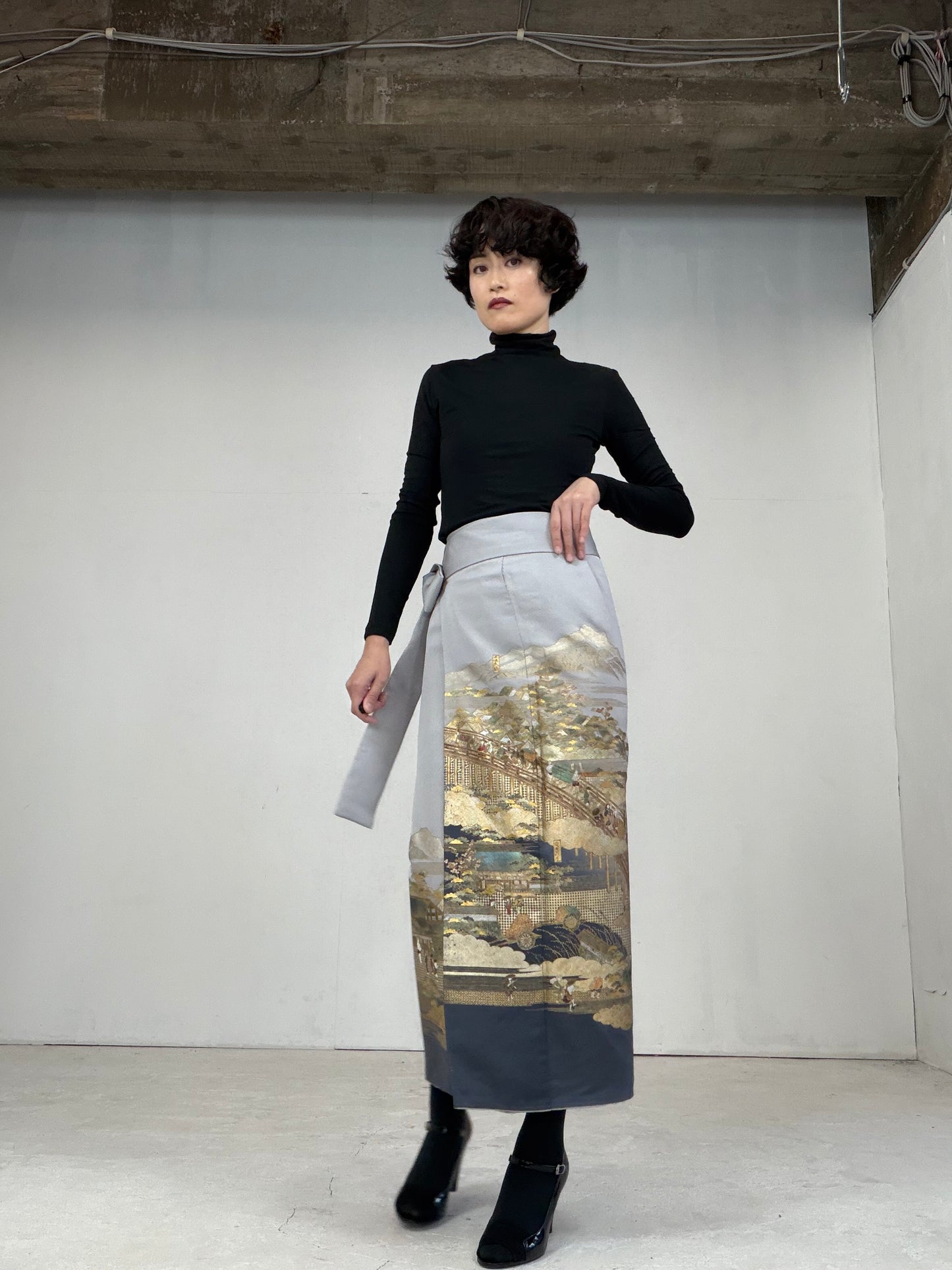 IROTOME SKIRT UPCYCLED FROM JAPANESE KIMONO "109"