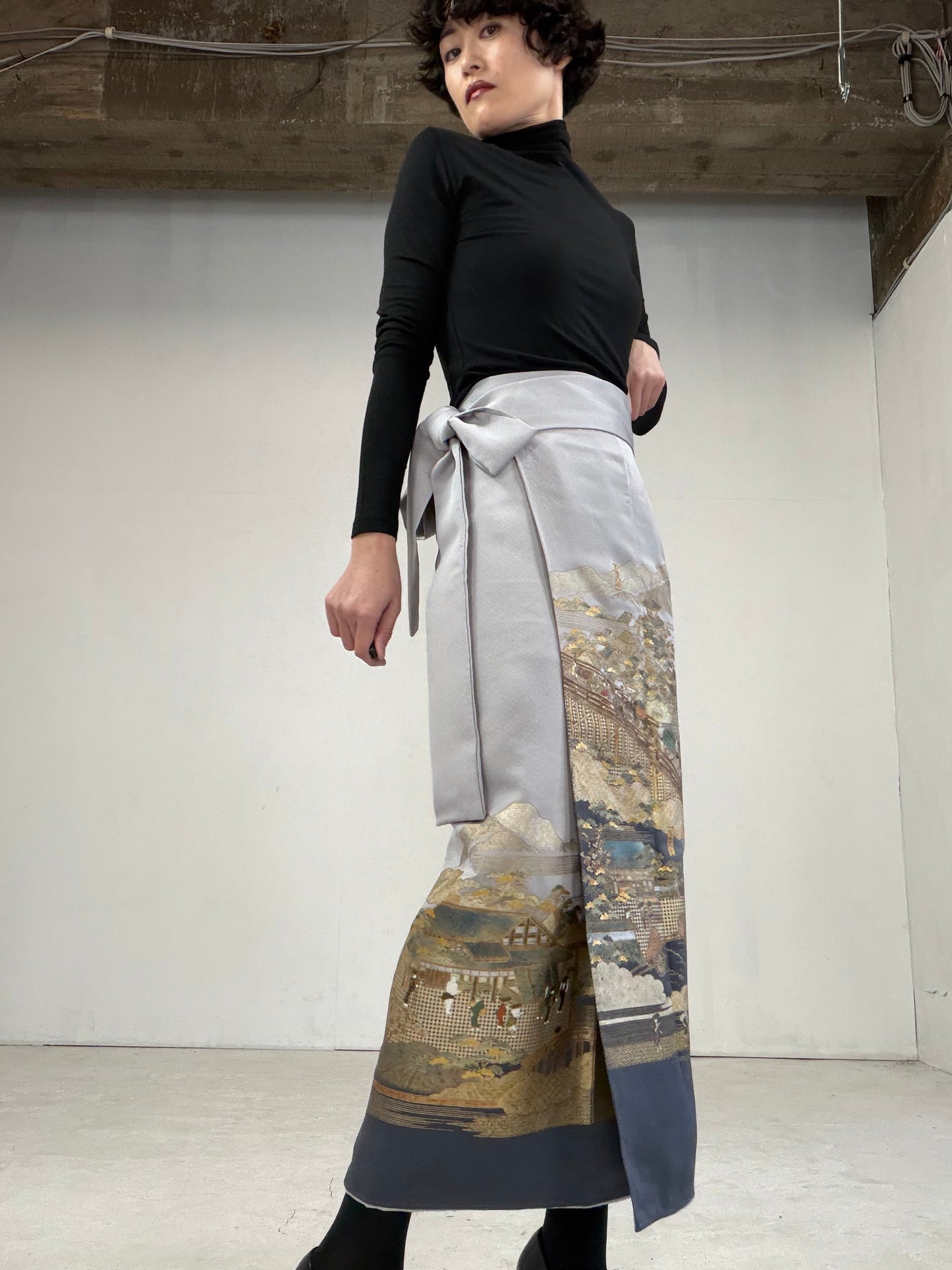 IROTOME SKIRT UPCYCLED FROM JAPANESE KIMONO "109"
