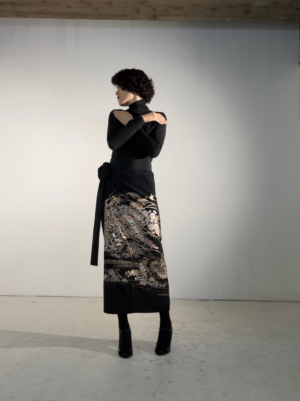 EDO-ZUMA SKIRT UPCYCLED FROM JAPANESE KIMONO "EDO072"