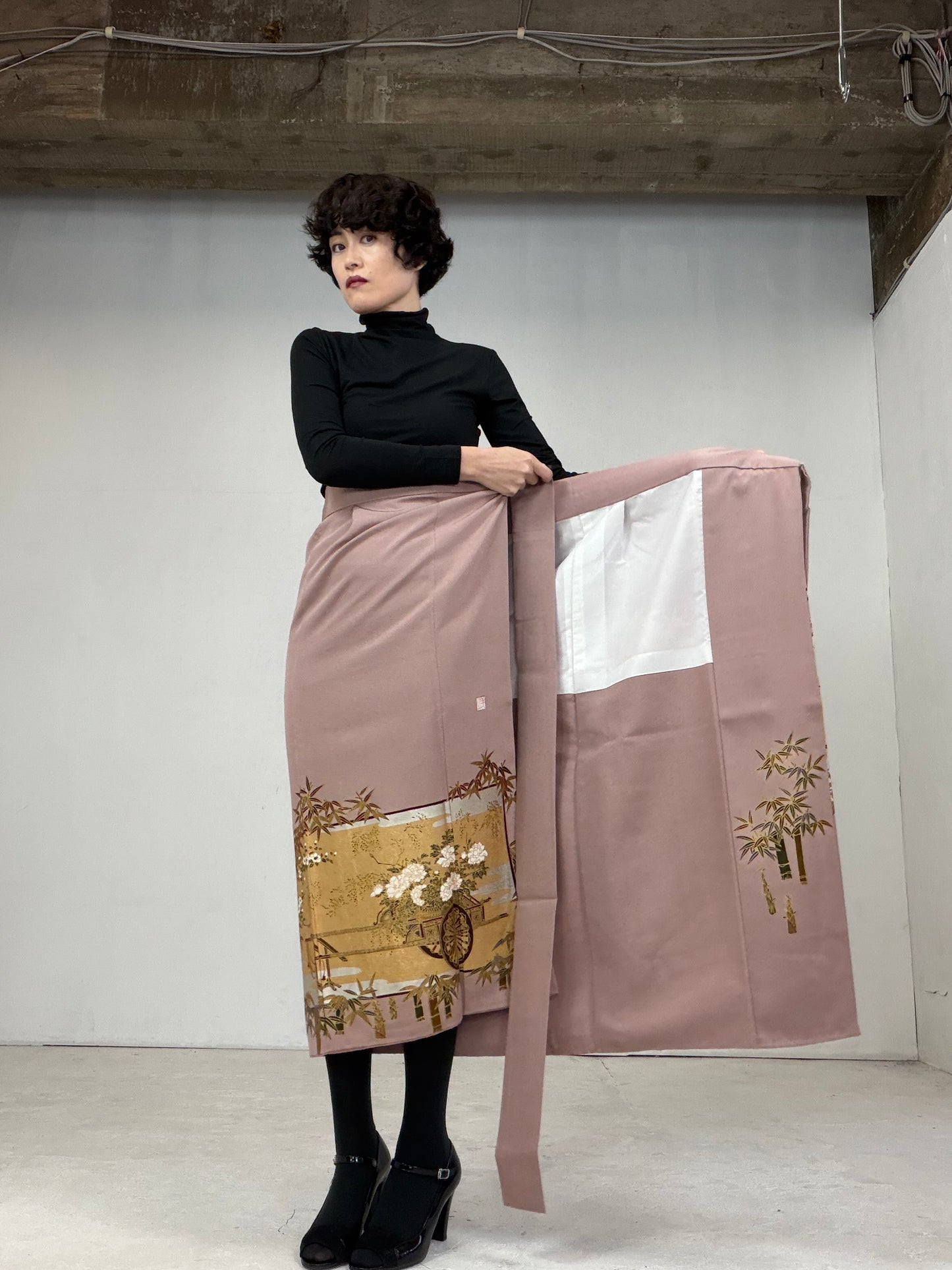 IROTOME SKIRT UPCYCLED FROM JAPANESE KIMONO "108"