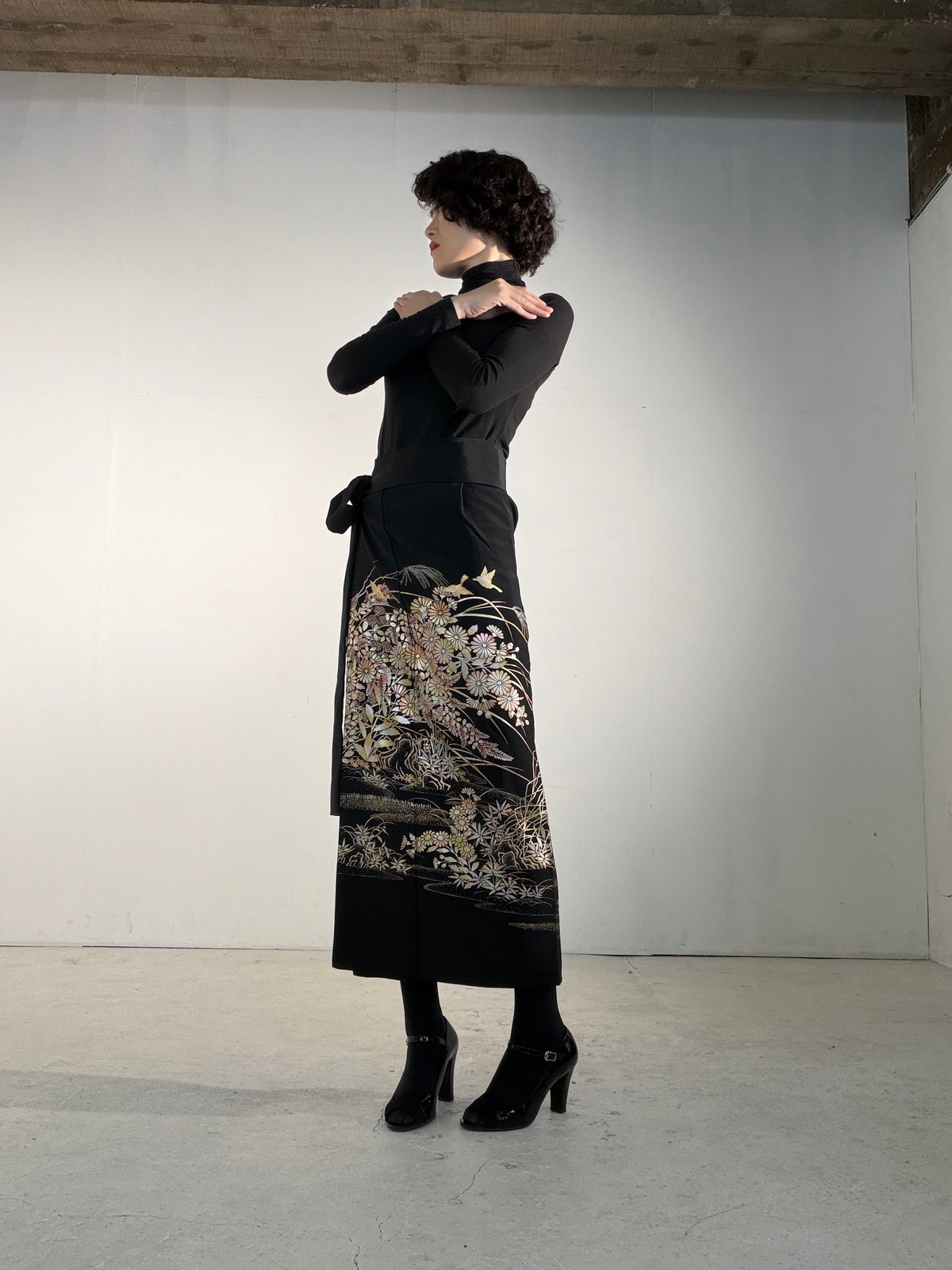 EDO-ZUMA SKIRT UPCYCLED FROM JAPANESE KIMONO "EDO072"