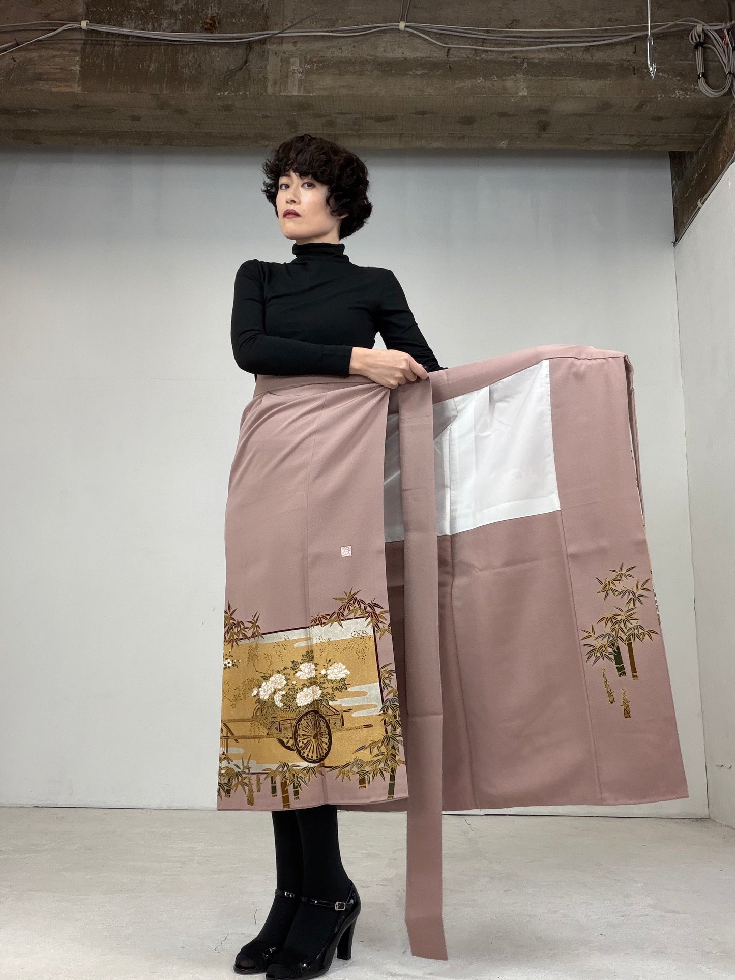 IROTOME SKIRT UPCYCLED FROM JAPANESE KIMONO "108"