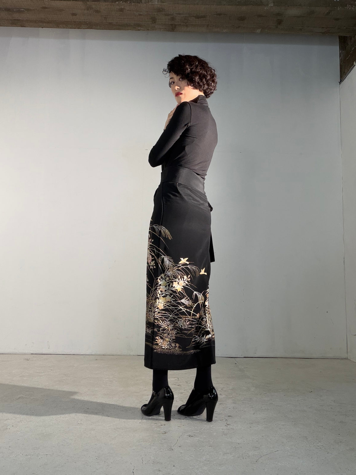 EDO-ZUMA SKIRT UPCYCLED FROM JAPANESE KIMONO "EDO072"