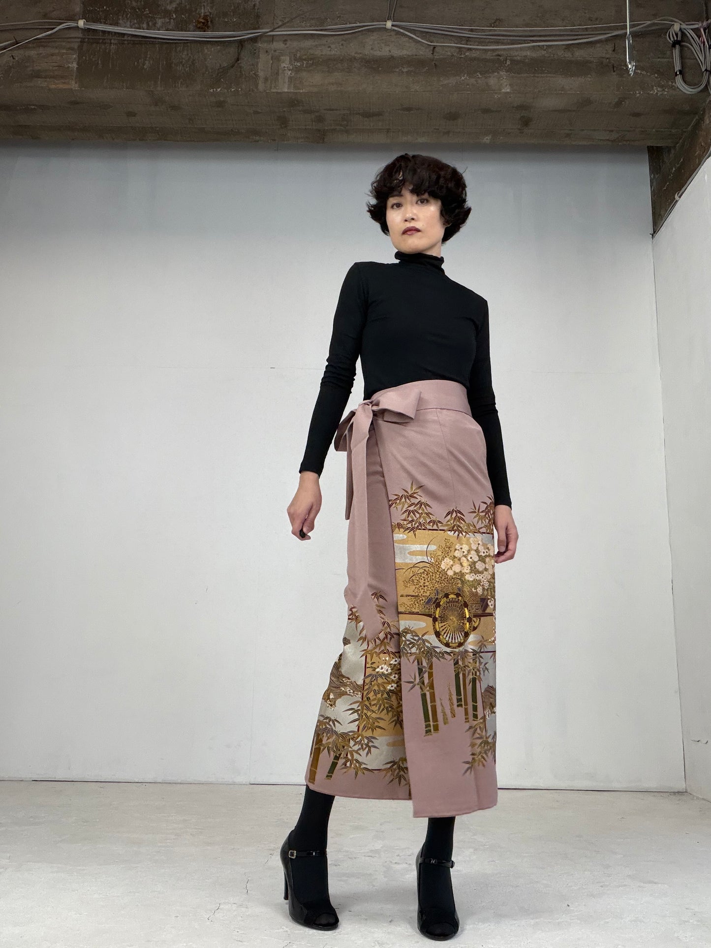 IROTOME SKIRT UPCYCLED FROM JAPANESE KIMONO "108"