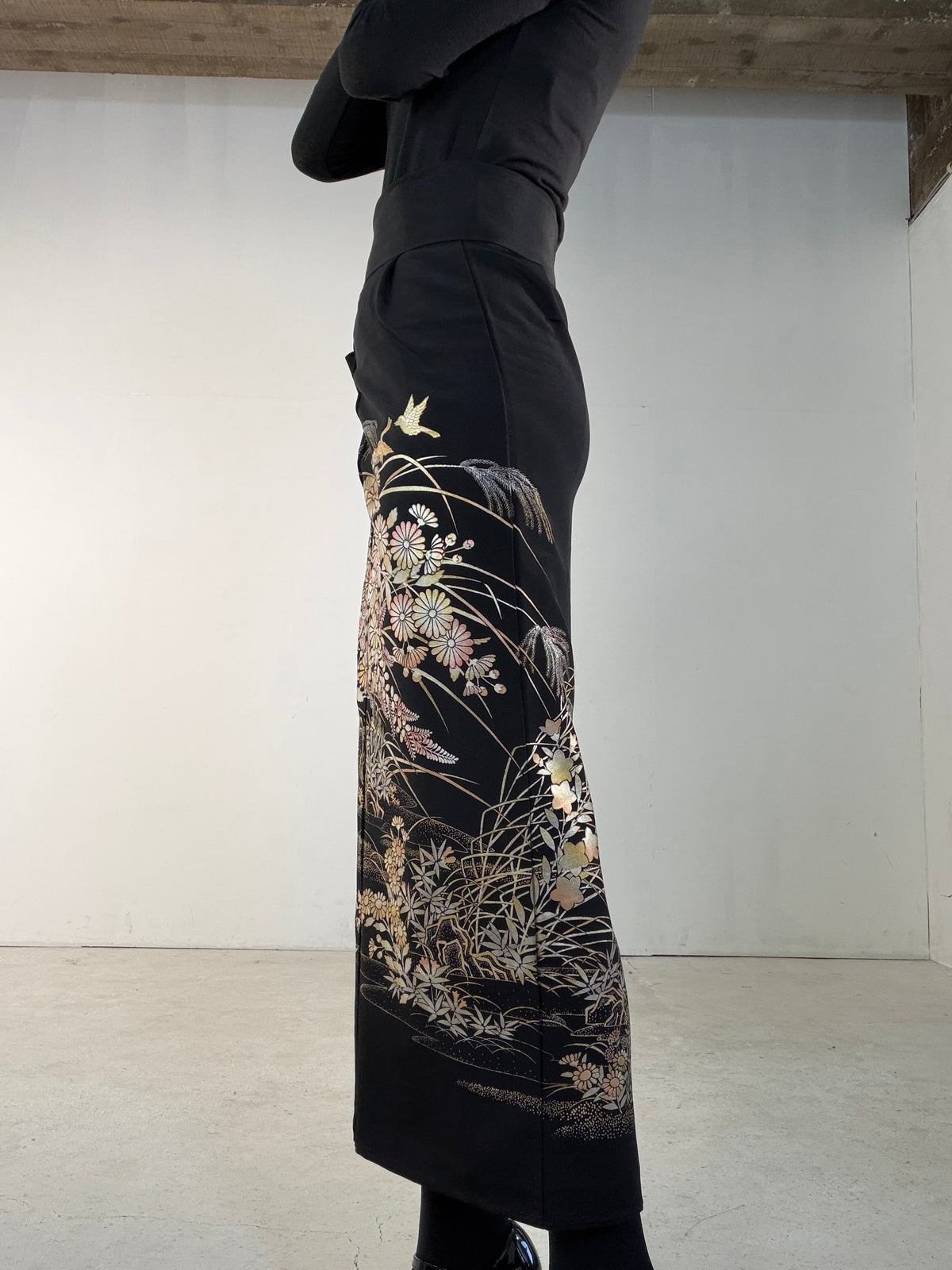 EDO-ZUMA SKIRT UPCYCLED FROM JAPANESE KIMONO "EDO072"
