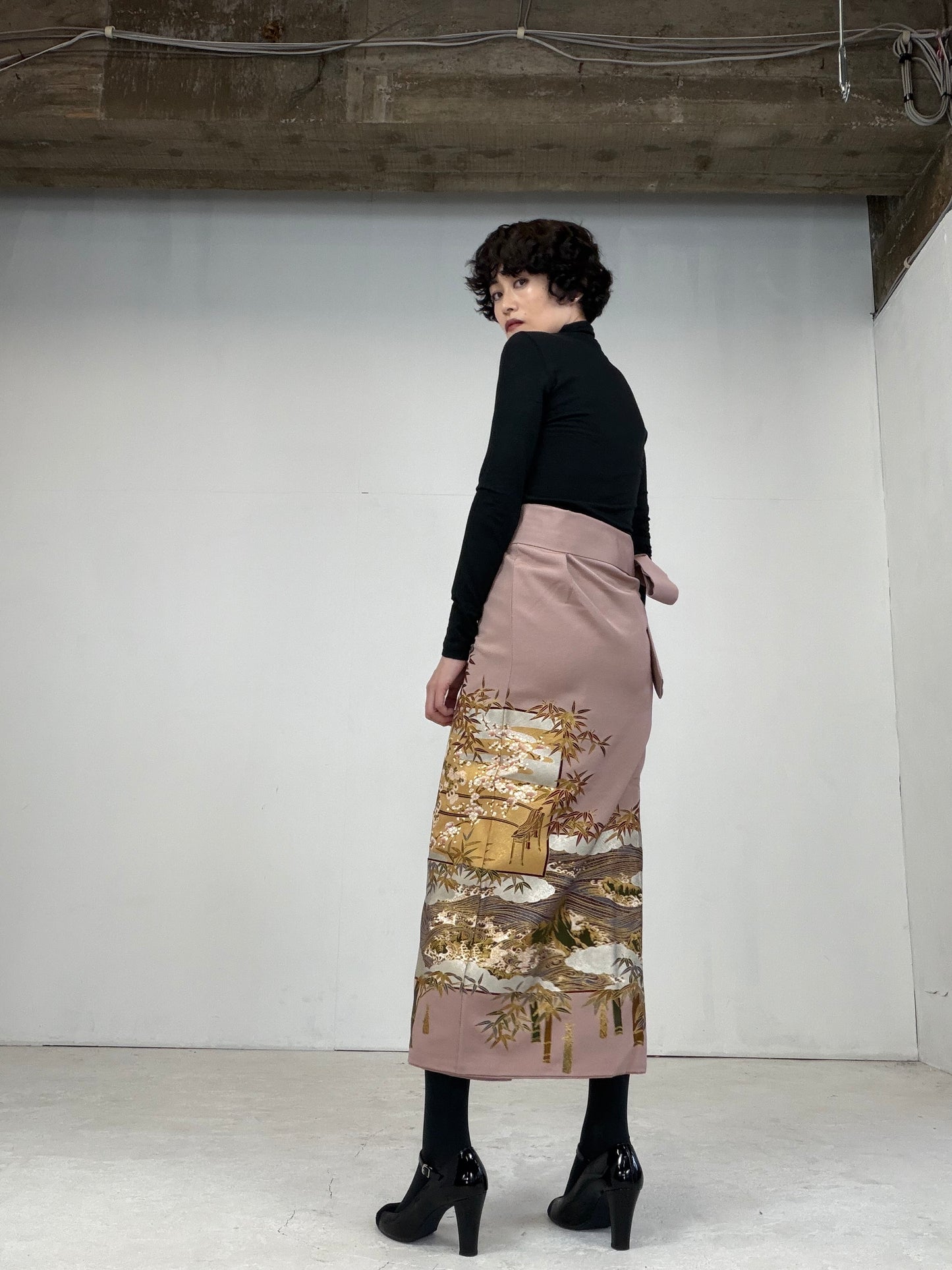 IROTOME SKIRT UPCYCLED FROM JAPANESE KIMONO "108"