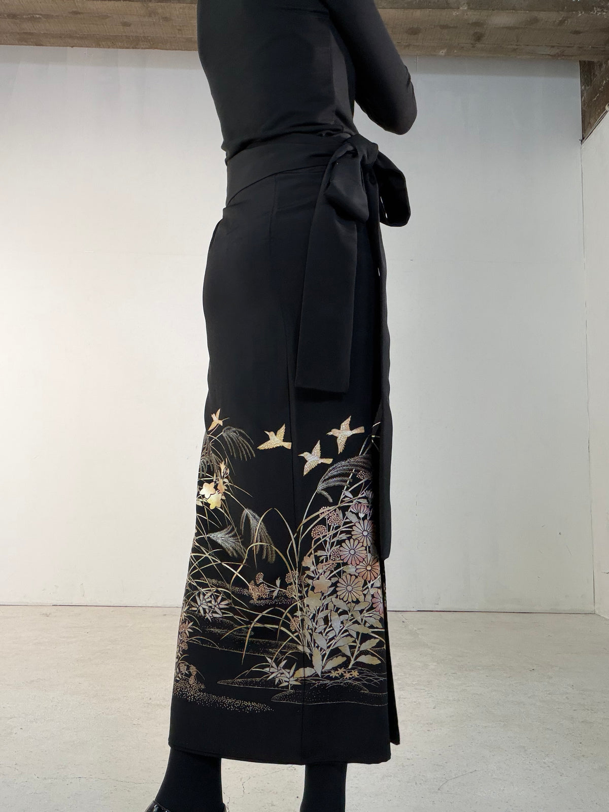 EDO-ZUMA SKIRT UPCYCLED FROM JAPANESE KIMONO "EDO072"