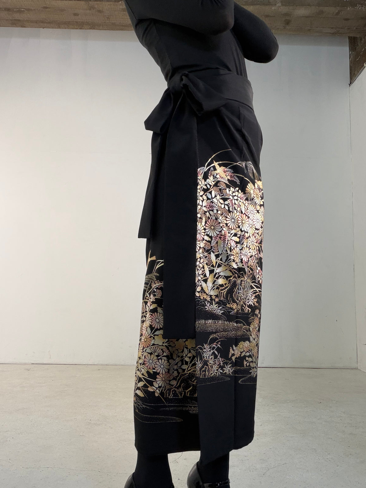 EDO-ZUMA SKIRT UPCYCLED FROM JAPANESE KIMONO "EDO072"