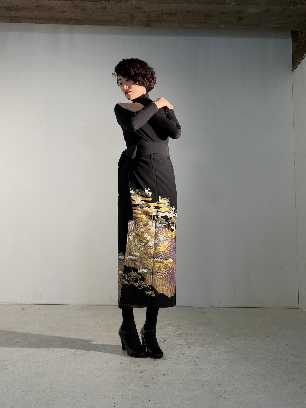 EDO-ZUMA SKIRT UPCYCLED FROM JAPANESE KIMONO "EDO071"
