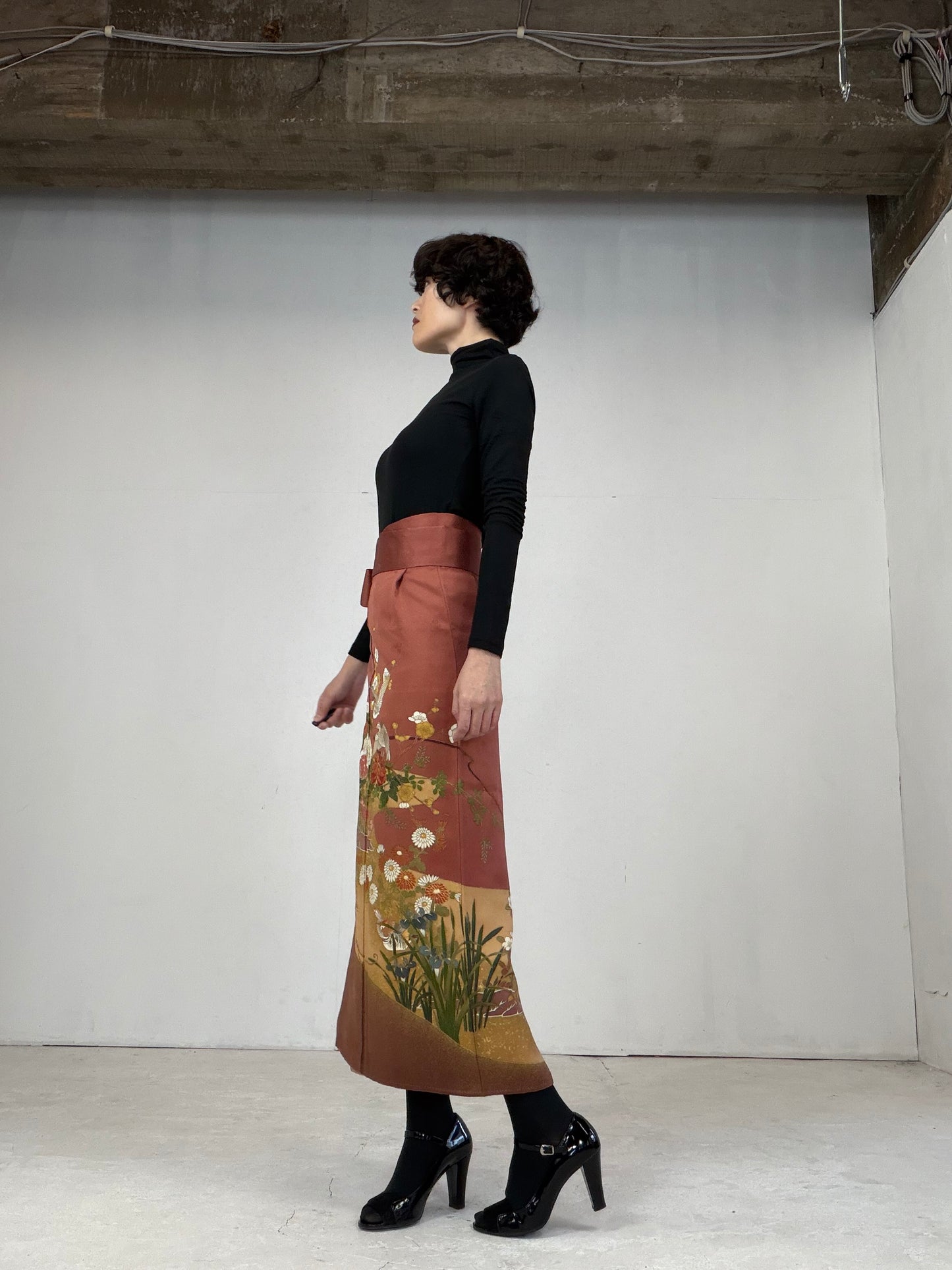 IROTOME SKIRT UPCYCLED FROM JAPANESE KIMONO "107"