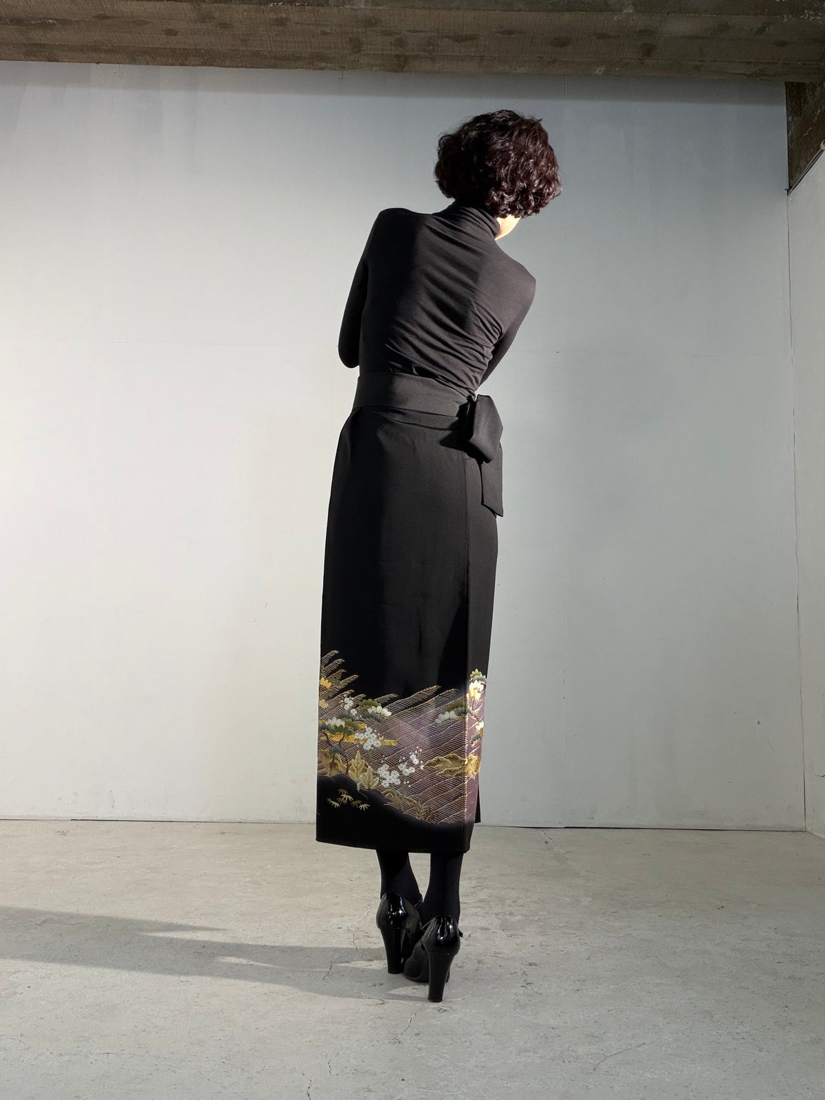 EDO-ZUMA SKIRT UPCYCLED FROM JAPANESE KIMONO "EDO071"