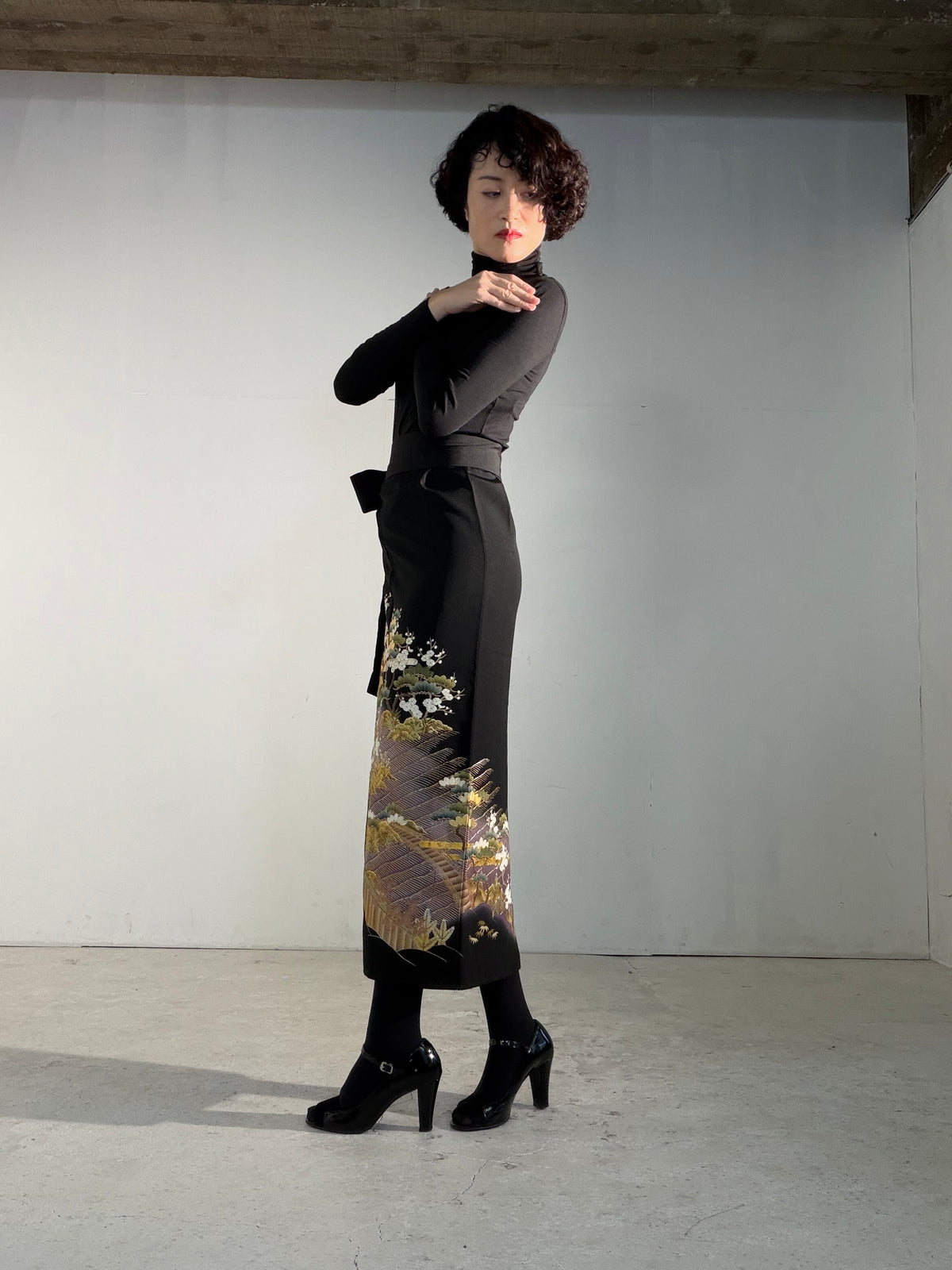 EDO-ZUMA SKIRT UPCYCLED FROM JAPANESE KIMONO "EDO071"